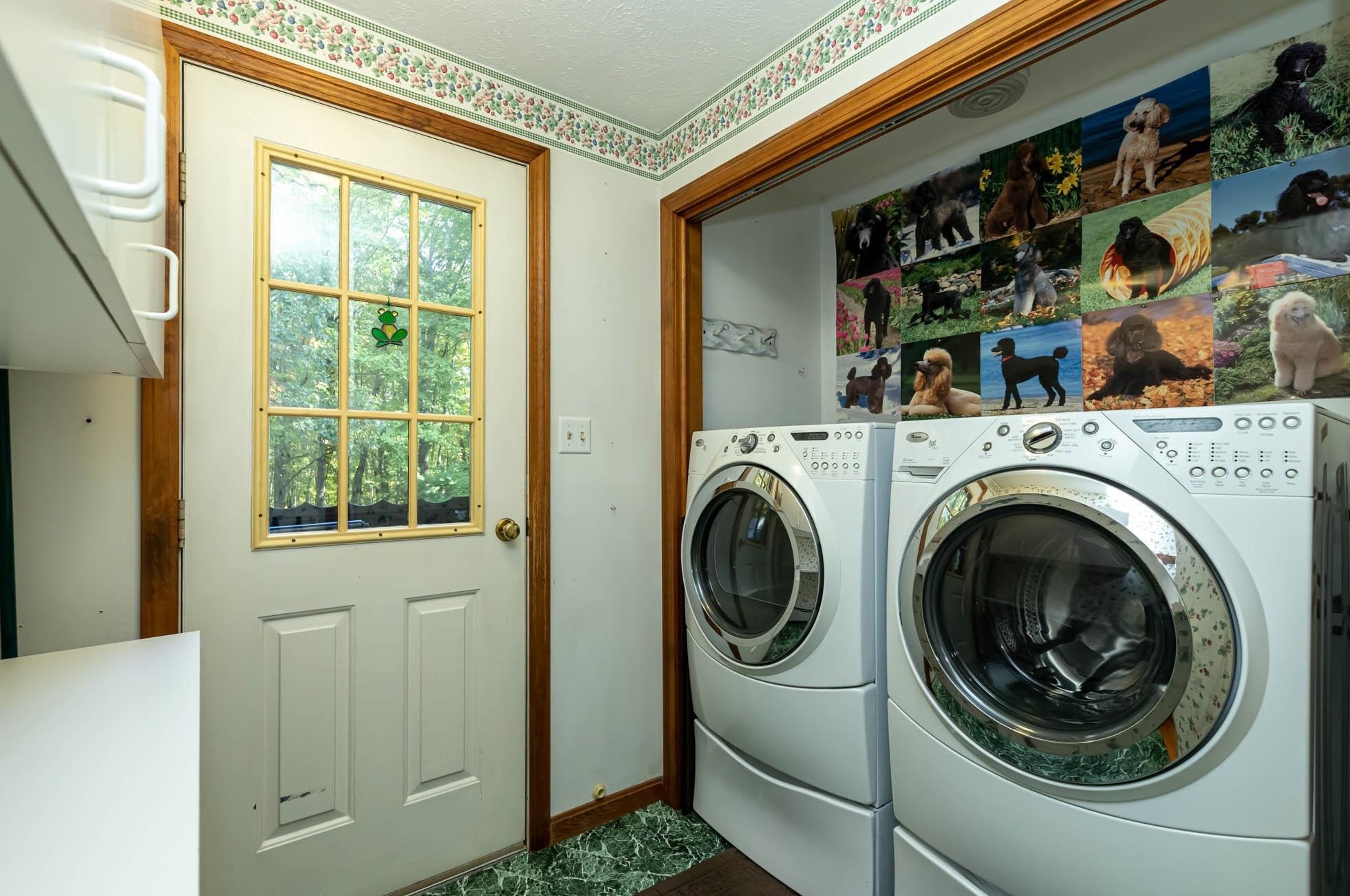 251 Baboosic Lake Rd, Merrimack NH 03054-2361 exterior