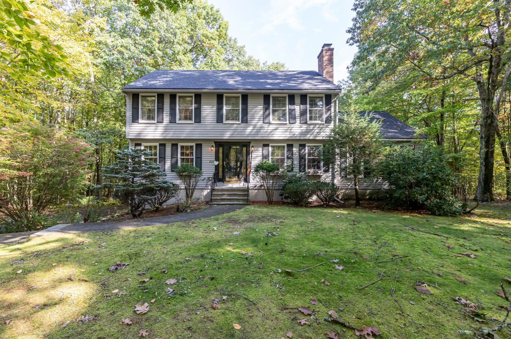 251 Baboosic Lake Rd, Merrimack, NH 03054-2361