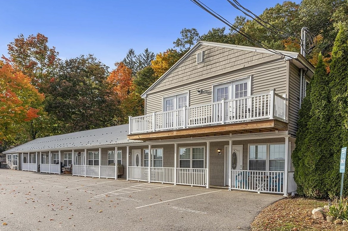 850 Laconia Rd #4h, Tilton, NH 03276