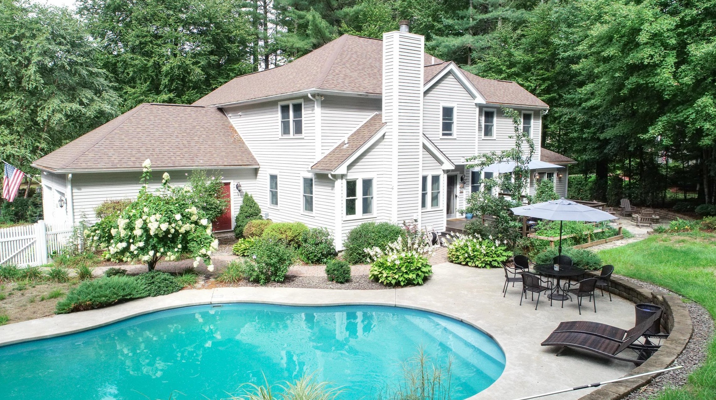 43 Jambard Rd, Hollis, NH 03049