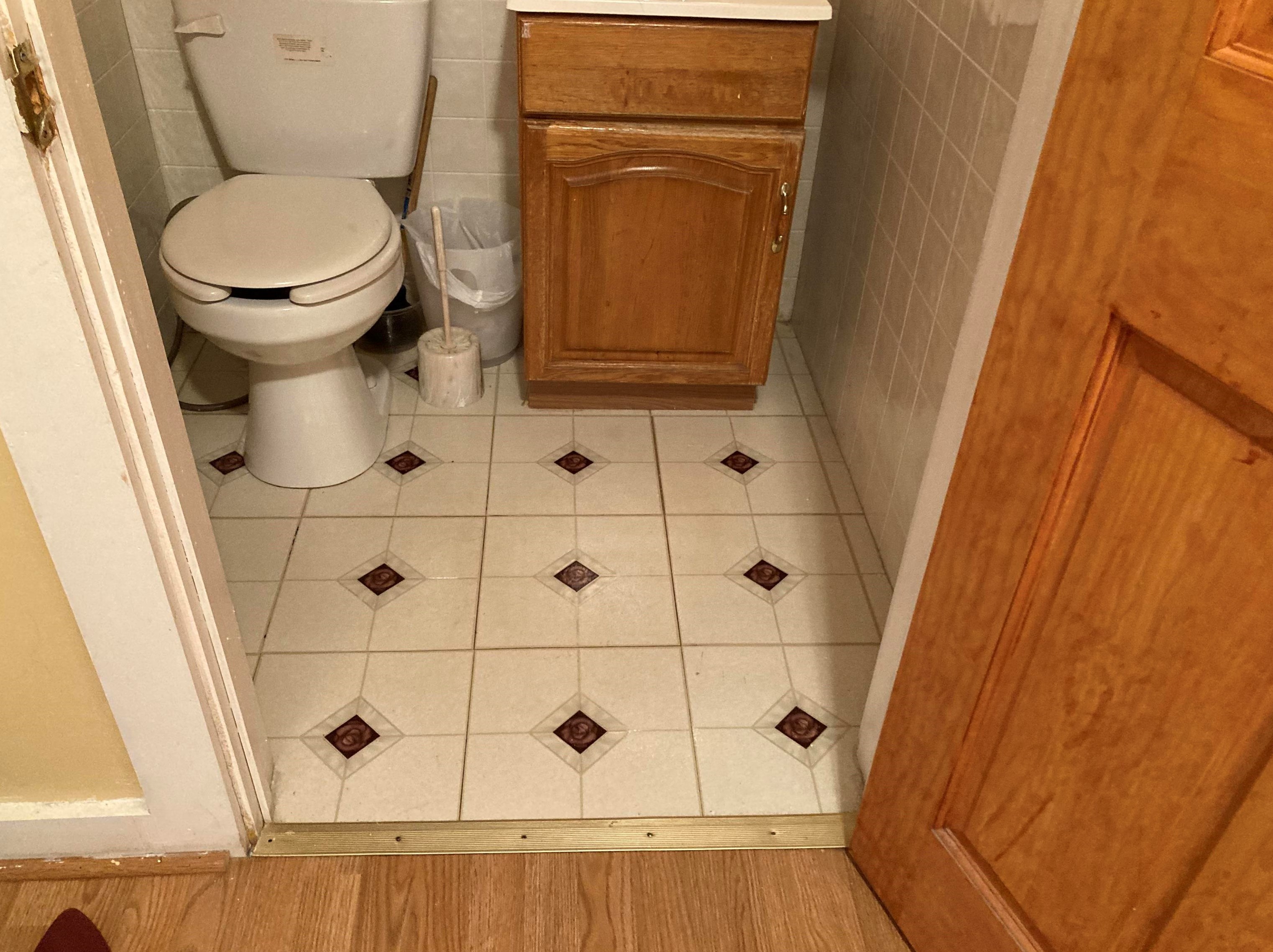 82 Church Street, Hillsboro, NH 03244