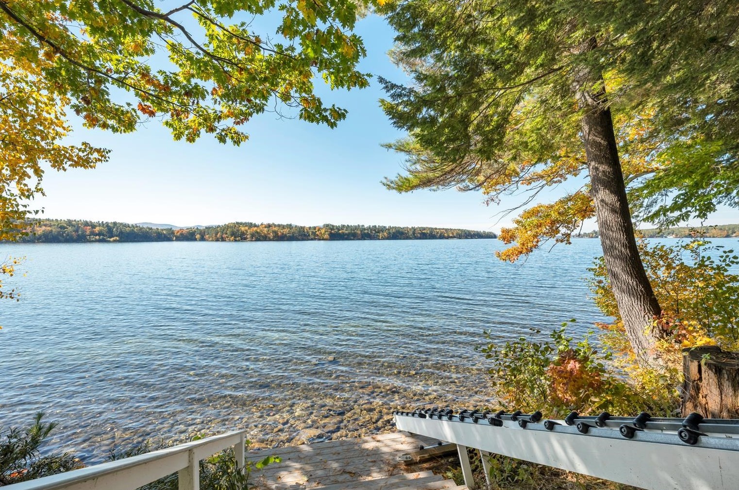 6 Lloyd Rd, Tuftonboro, NH 03894-4023