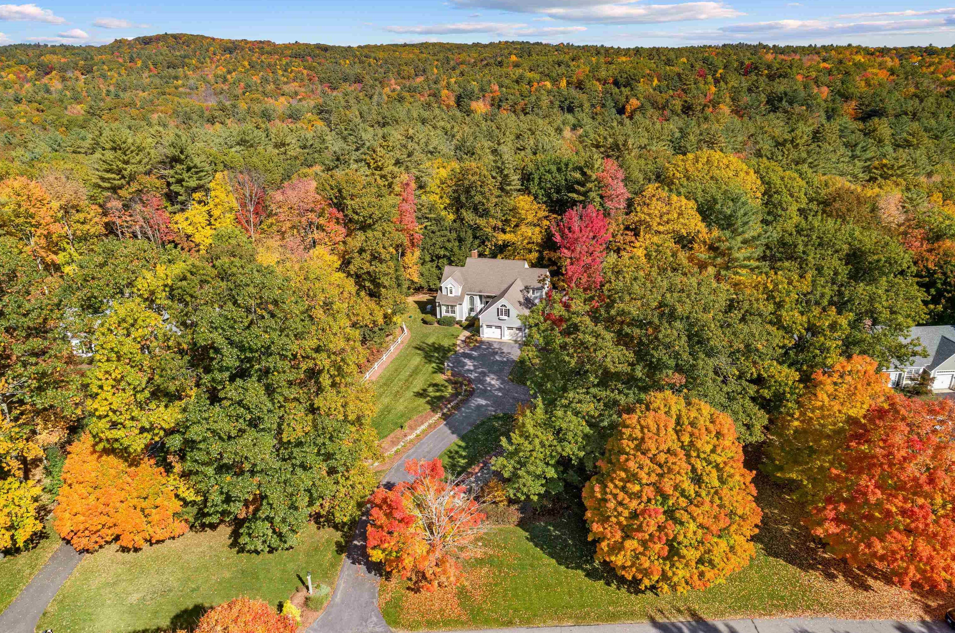 73 Rosewell Rd, Manchester, NH 03110-4529