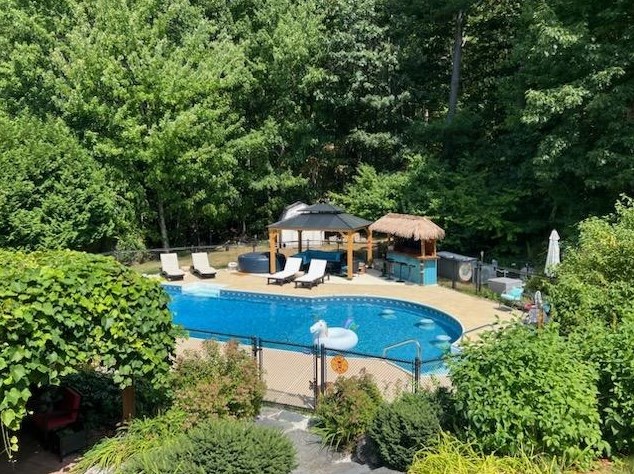 34 Windover Ln, Merrimack NH 03054-2663 exterior