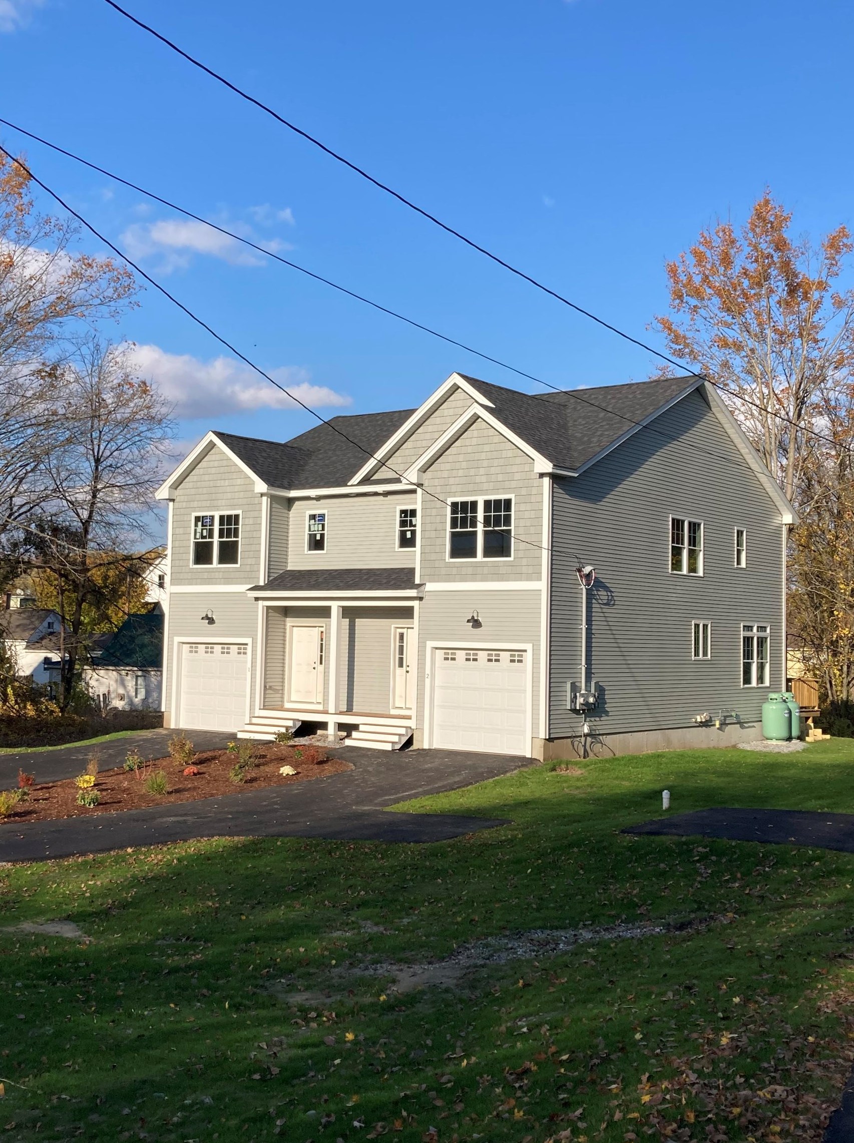 71 Cedar St #2, Hopkinton, NH 03229