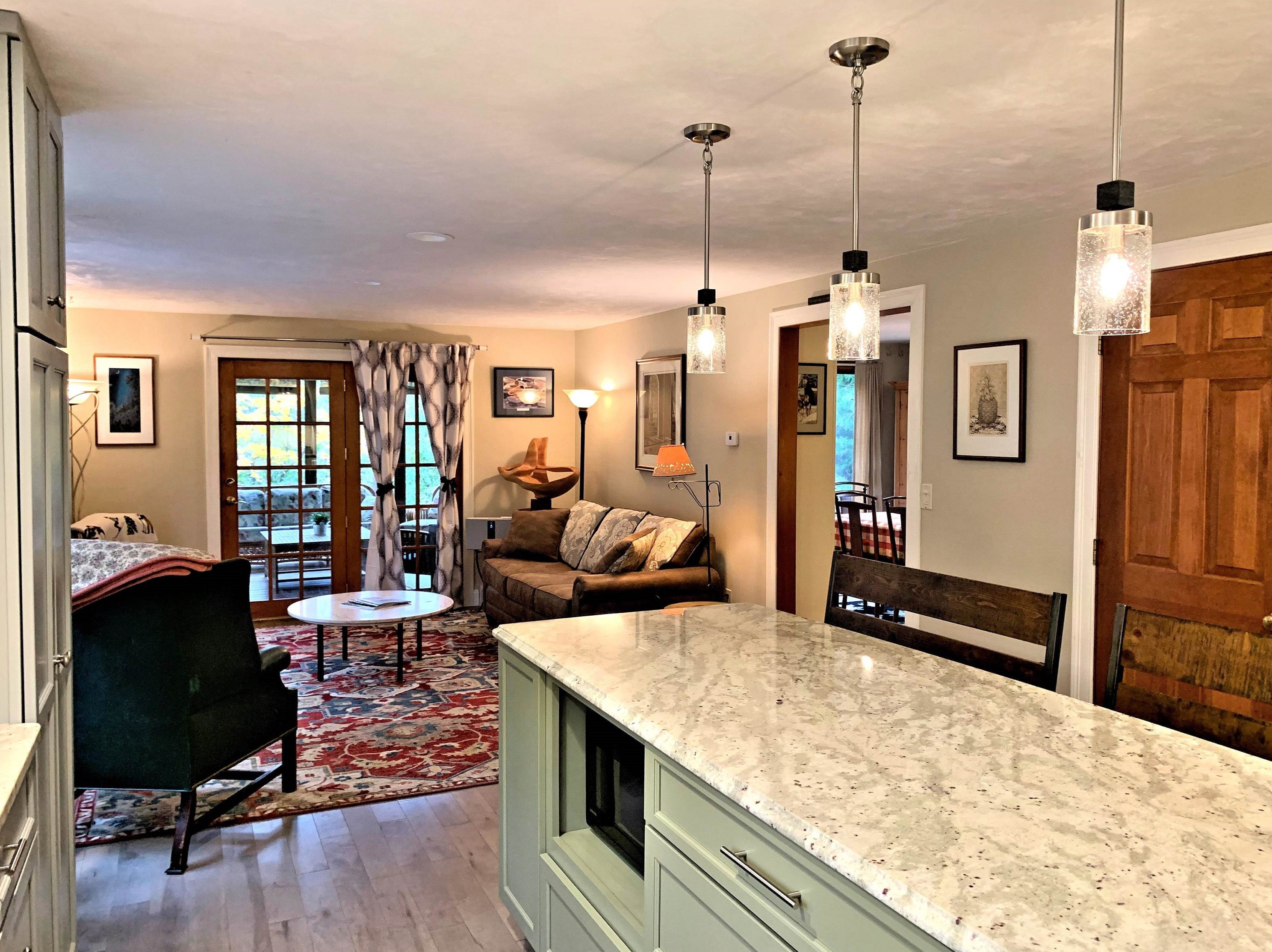 4 Chaddarin Ln, Bridgewater NH 03264-4409 exterior