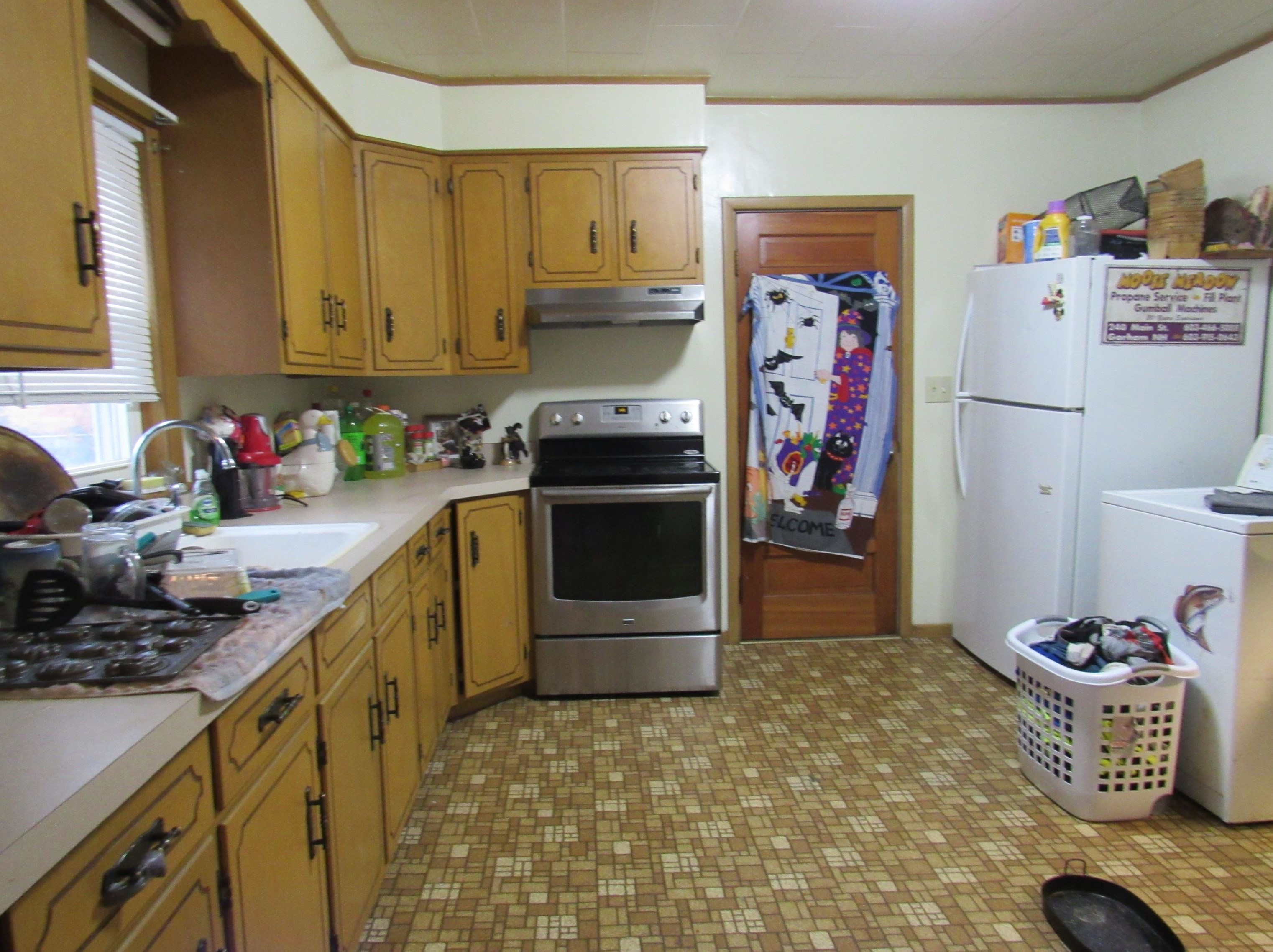 86 Granite St, Berlin, NH 03570-2058