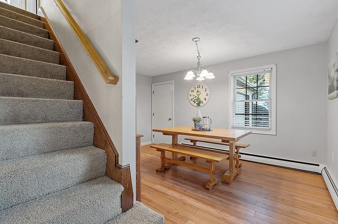 7 Winding Brk Ln, Merrimack NH 03054-2822 exterior