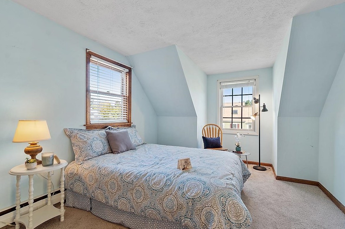 7 Winding Brk Ln, Merrimack NH 03054-2822 exterior