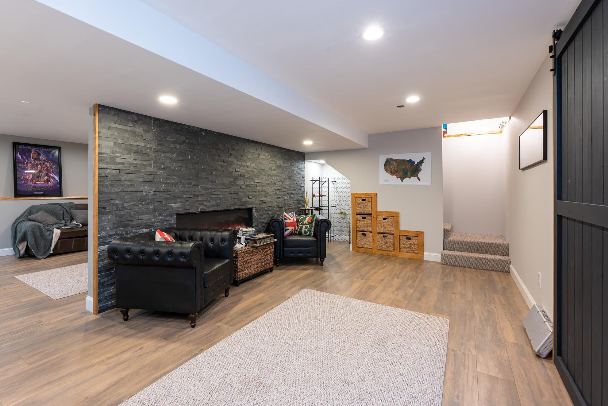 4 Harvest Dr, Derry NH 03038-4872 exterior