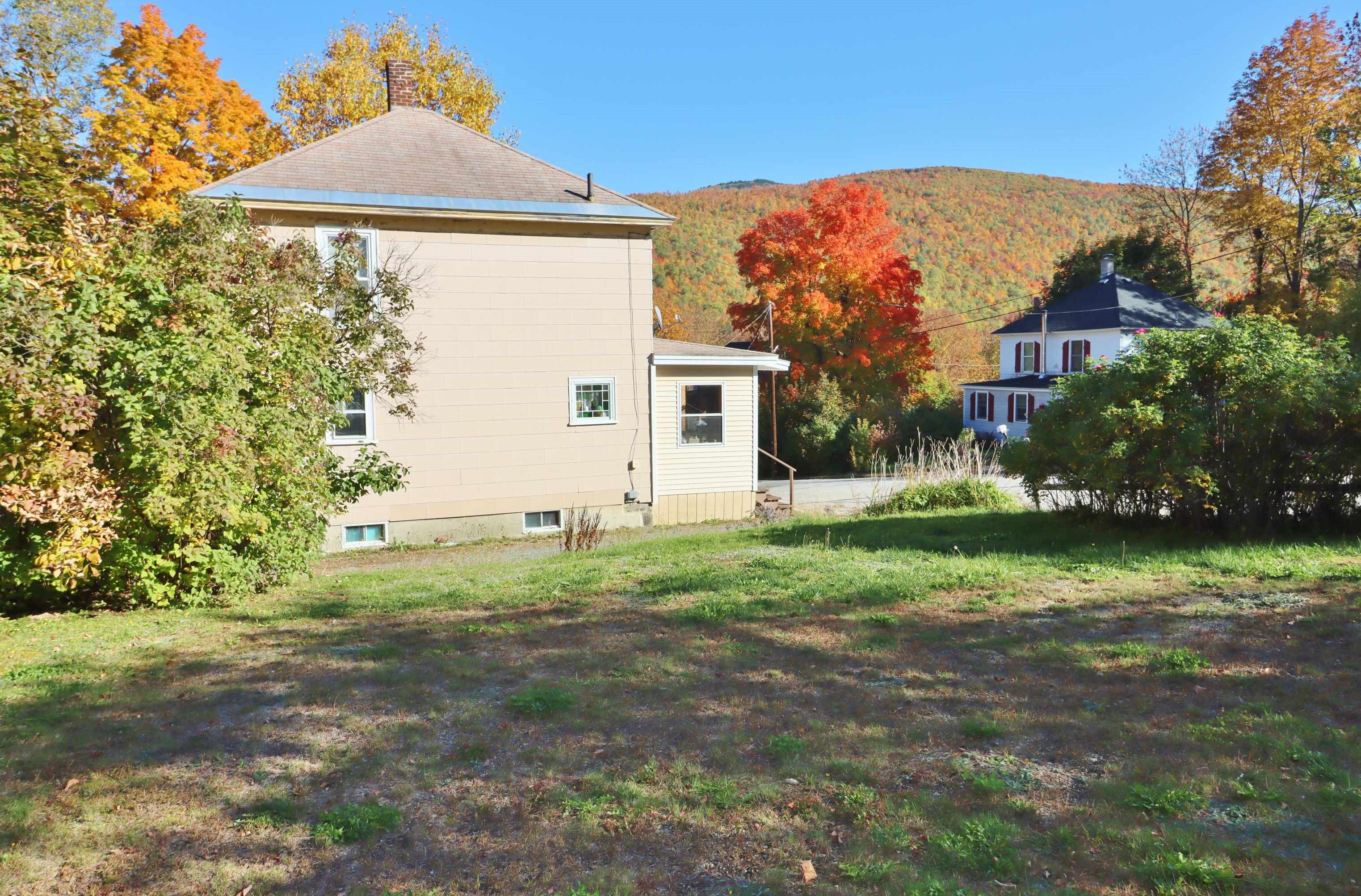 20 Corbin St, Berlin, NH 03570-1005