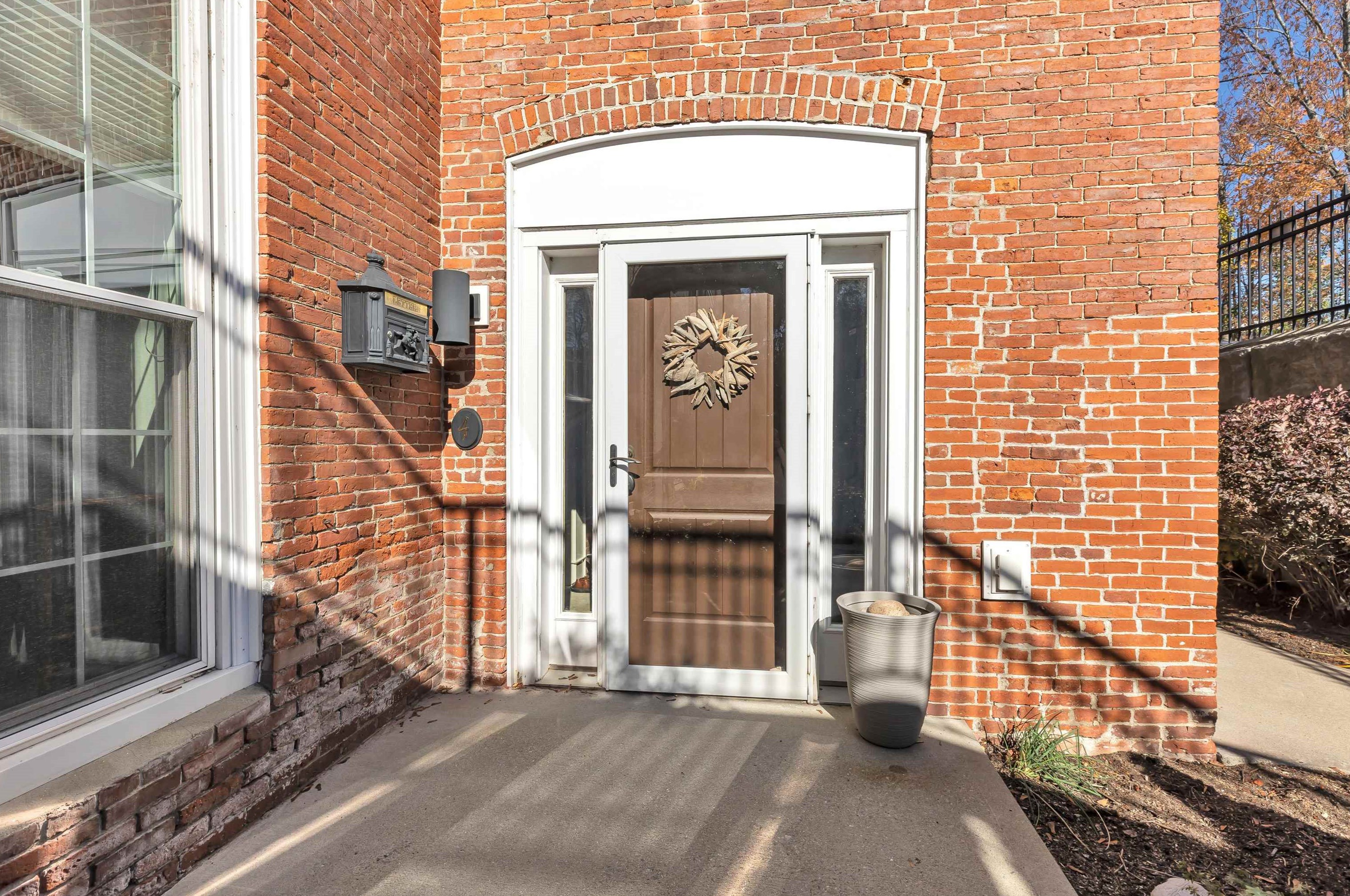 8 Main St #4, Jaffrey, NH 03452