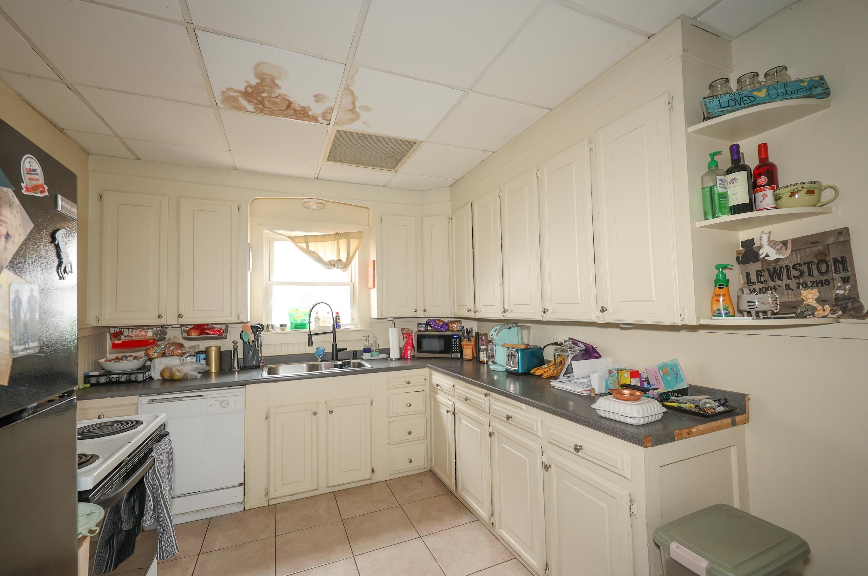 19 Heaton St, Rochester NH 03867-2714 exterior