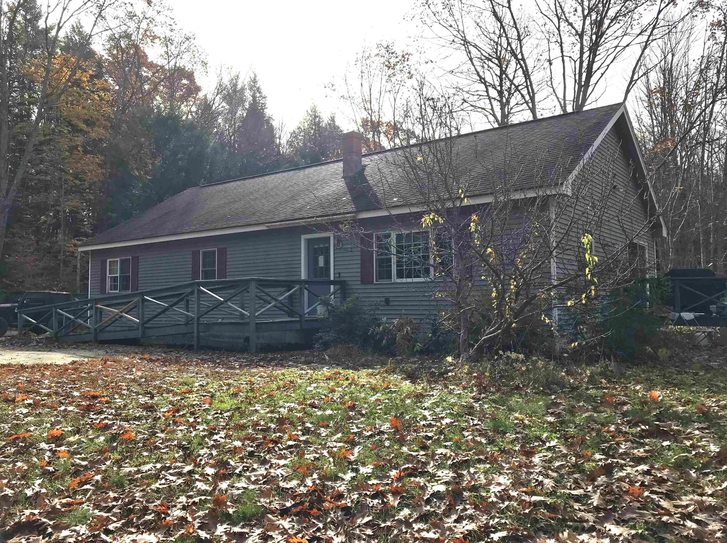 67 Old Greenfield Rd, Bennington, NH 03442