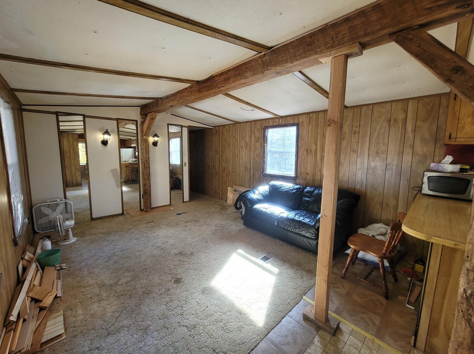 42 Chestnut Hill Rd, Farmington, NH 03835