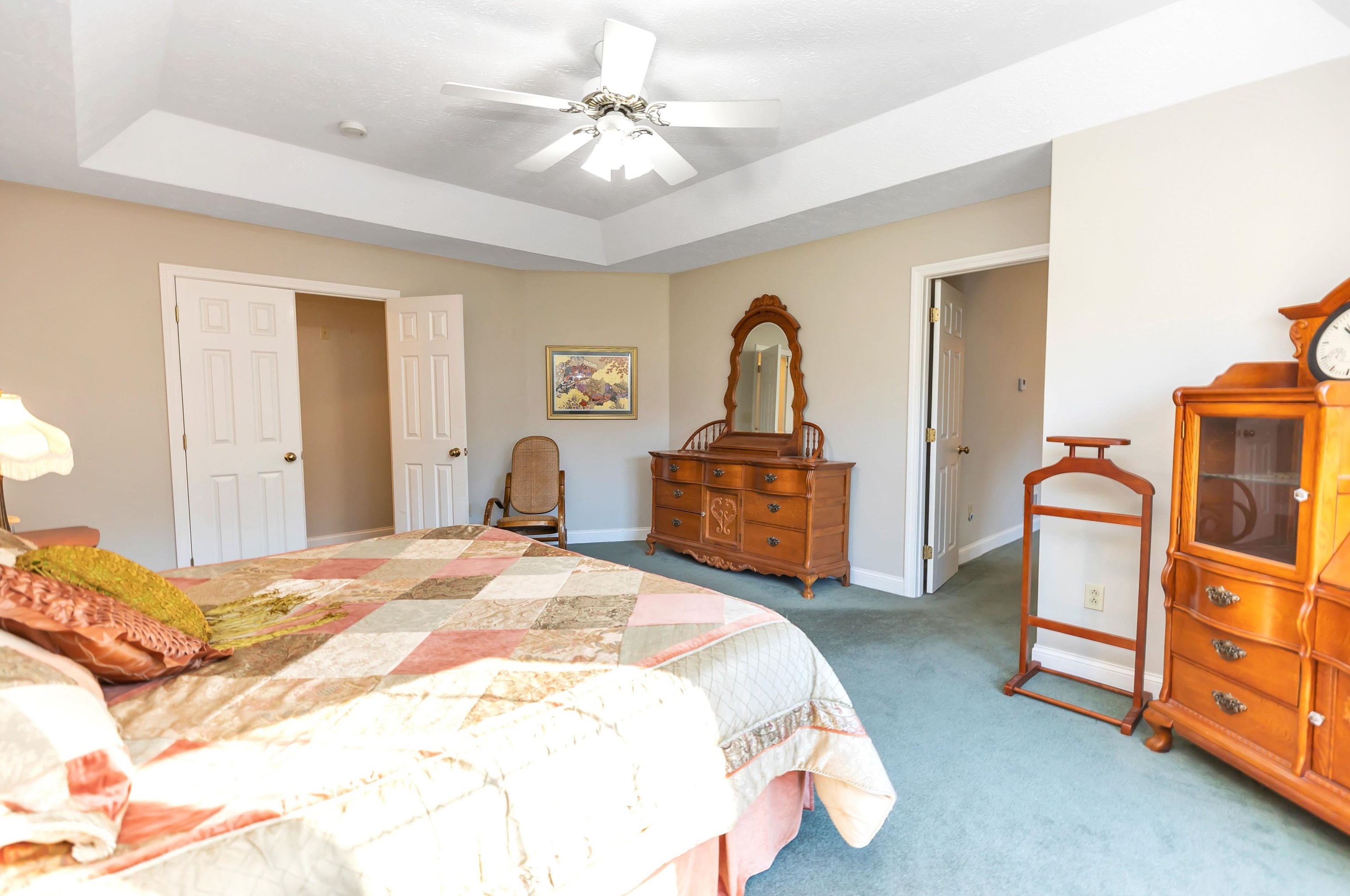 231 Amherst Rd, Merrimack NH 03054-3928 exterior