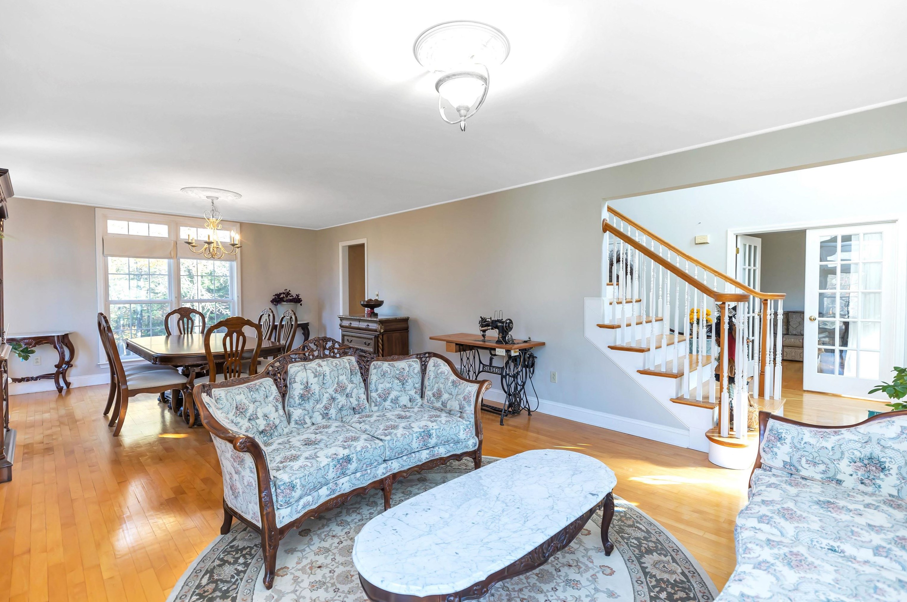 231 Amherst Rd, Merrimack NH 03054-3928 exterior