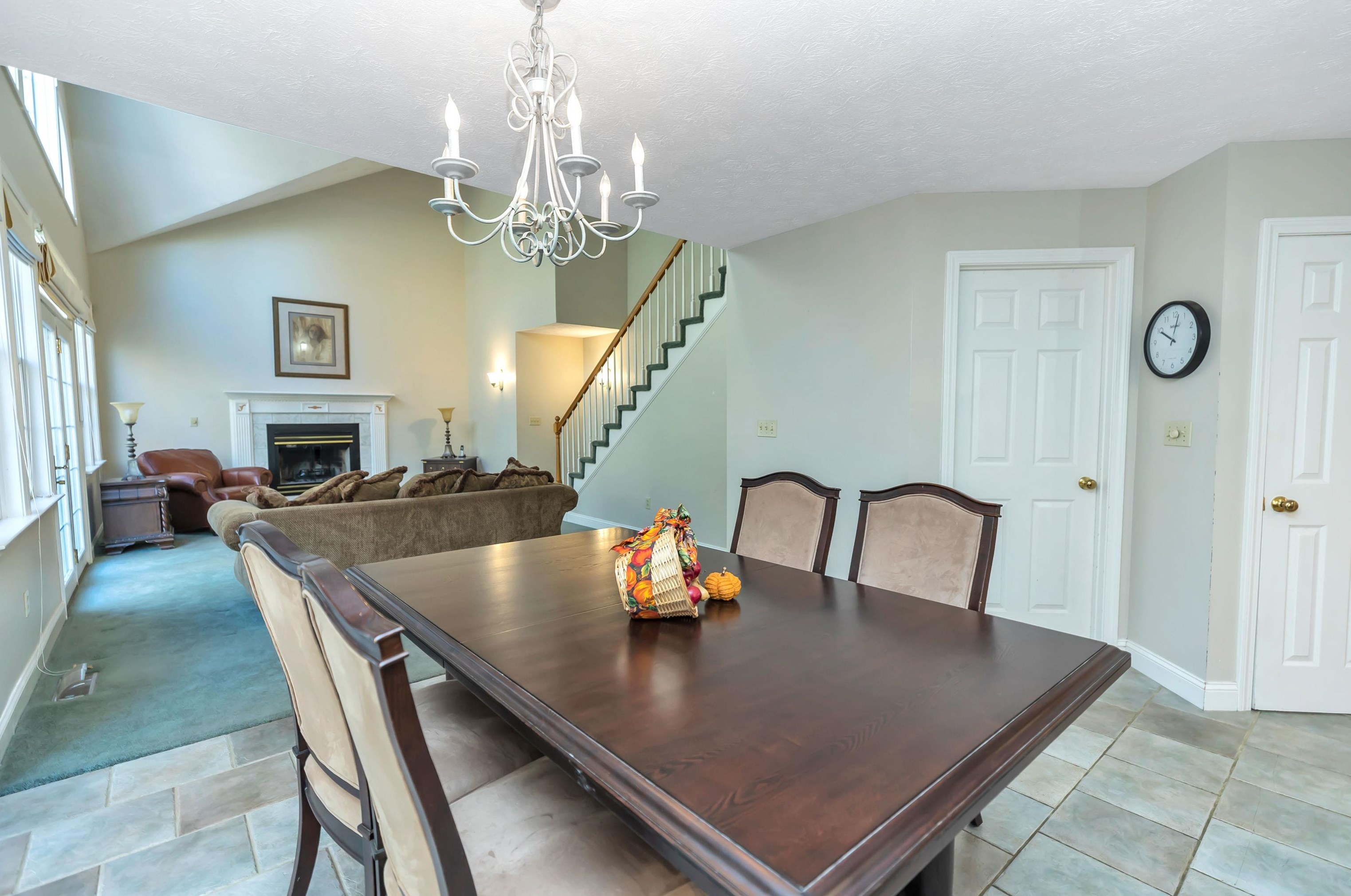 231 Amherst Rd, Merrimack NH 03054-3928 exterior