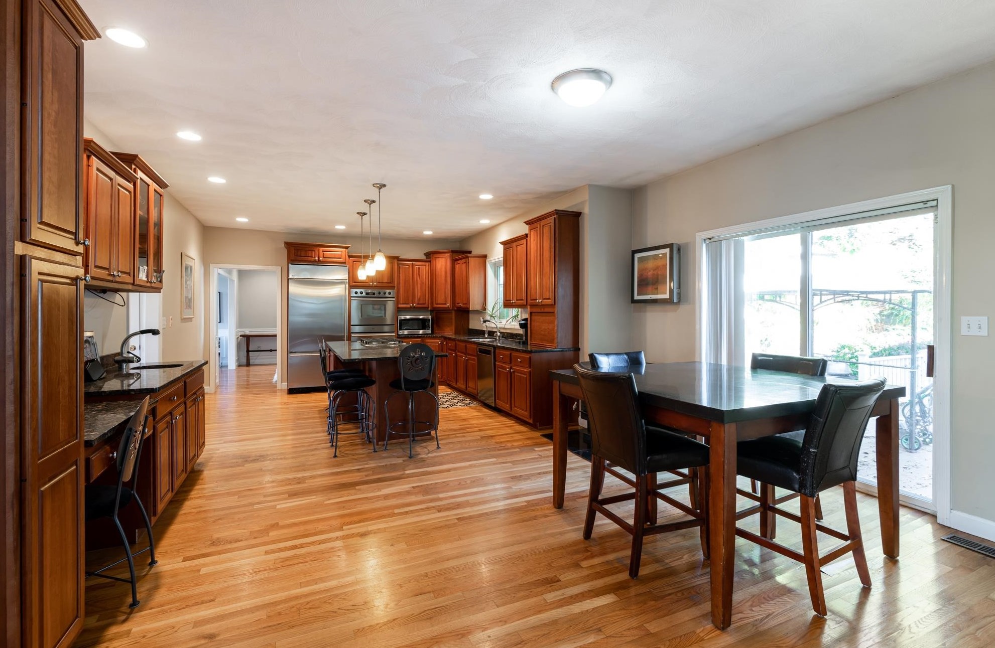 51 Dodge Rd, Pelham, NH 03076