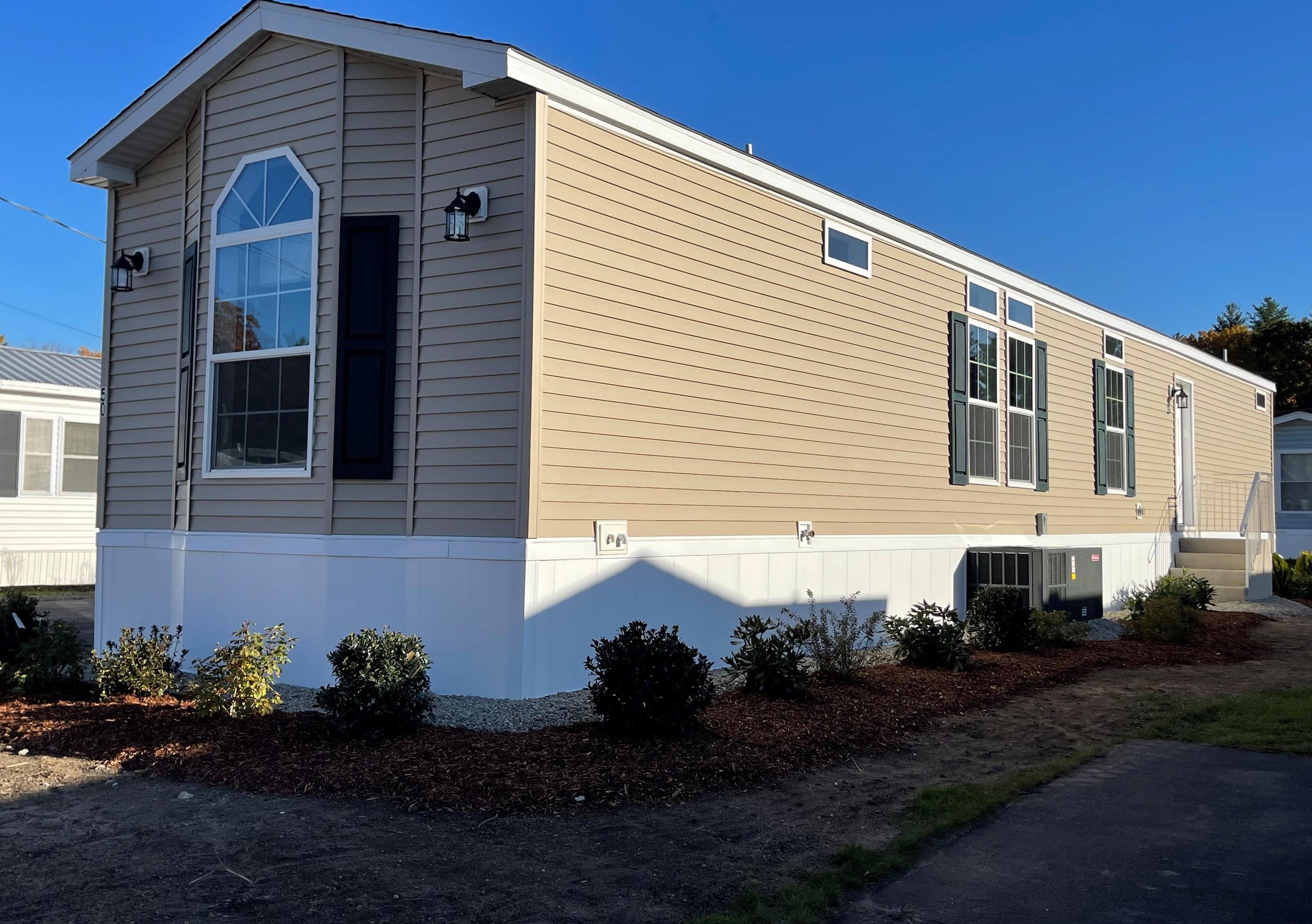 29 Lowell Rd #14, Salem, NH 03079
