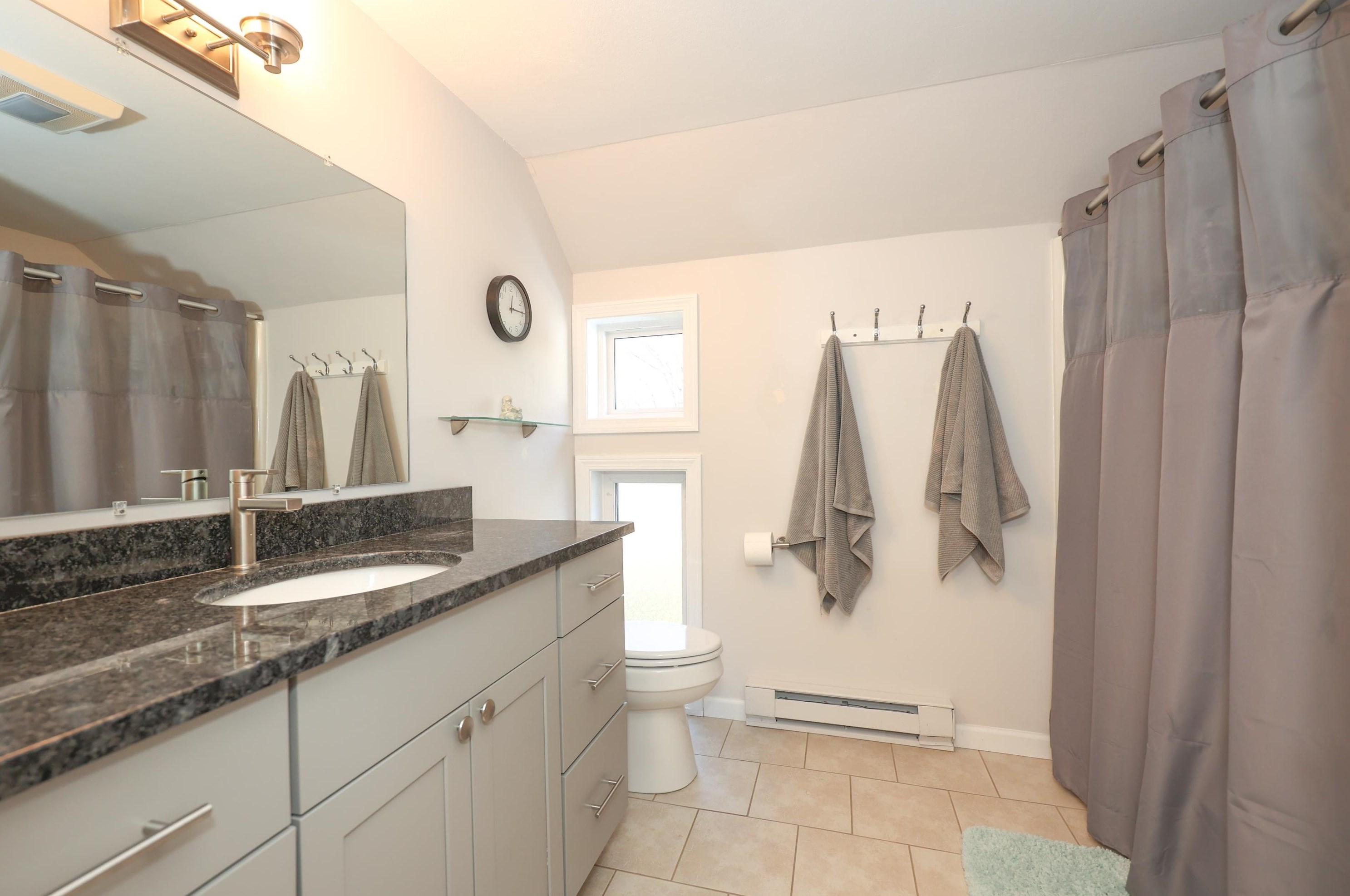 51 Mcquade Brook Rd, Manchester NH  03110-5018 exterior