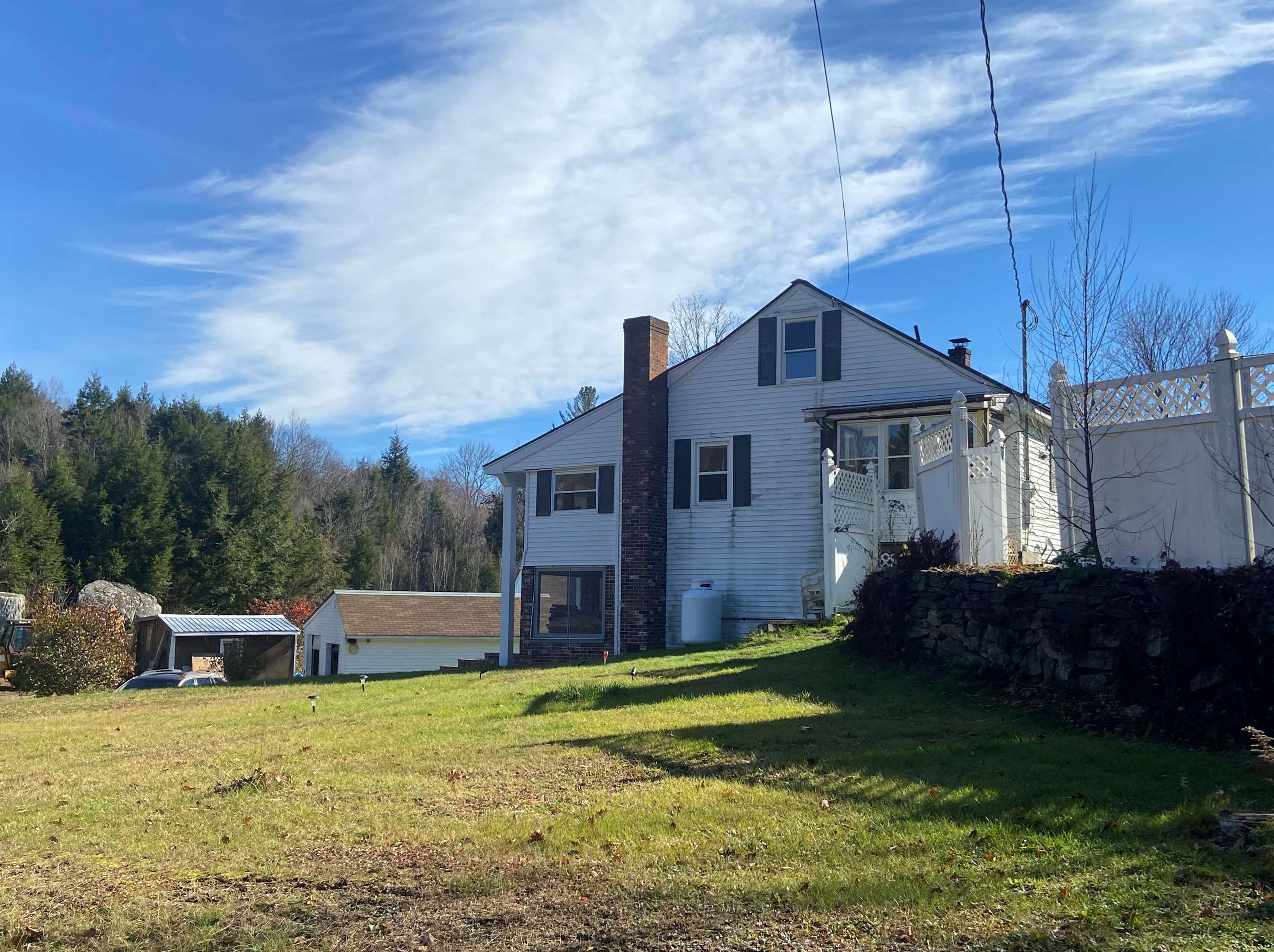 11 Oak Dr, Gilsum, NH 03448