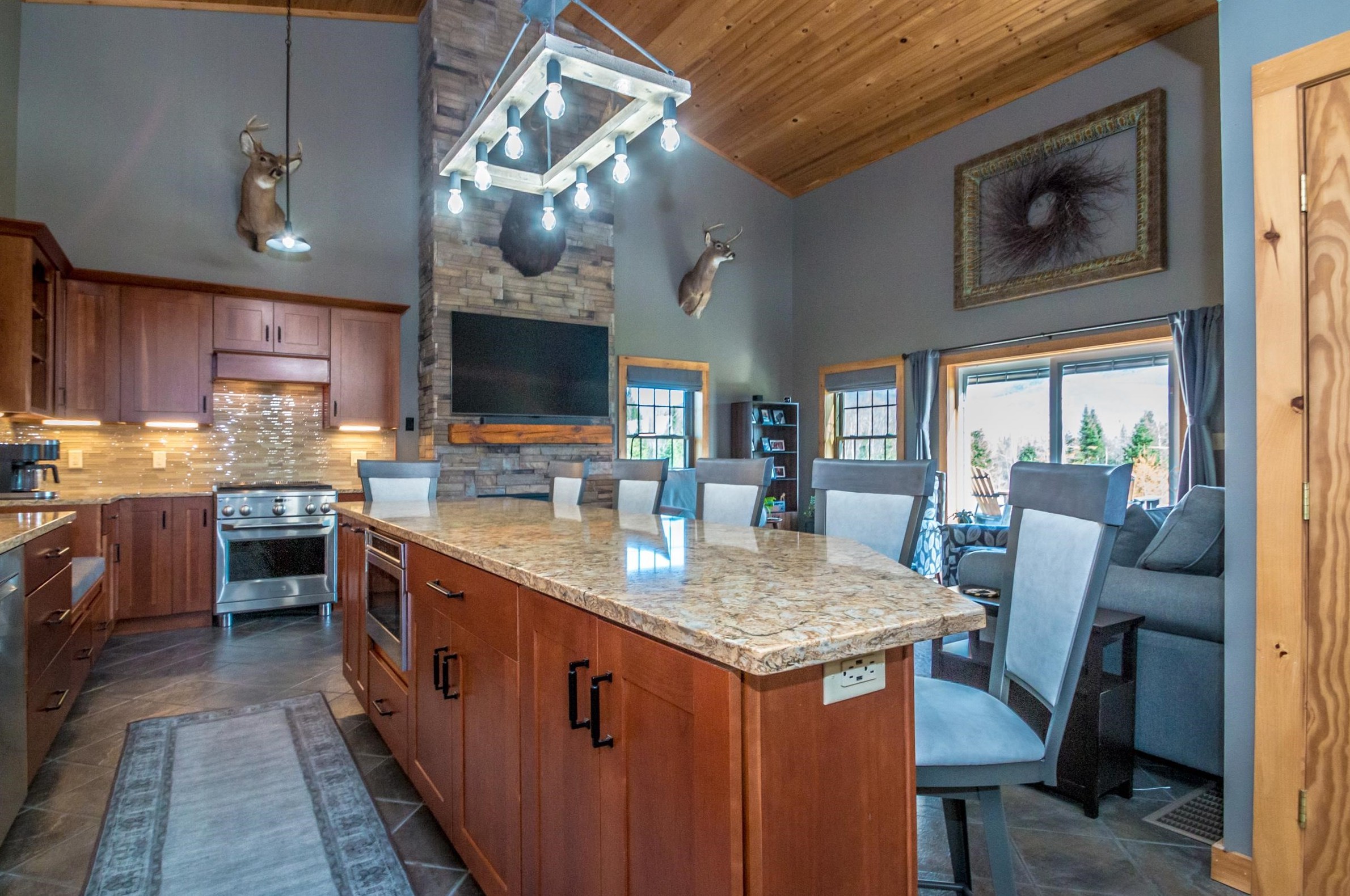 56 Longview Dr, Lancaster, NH 03584-4402