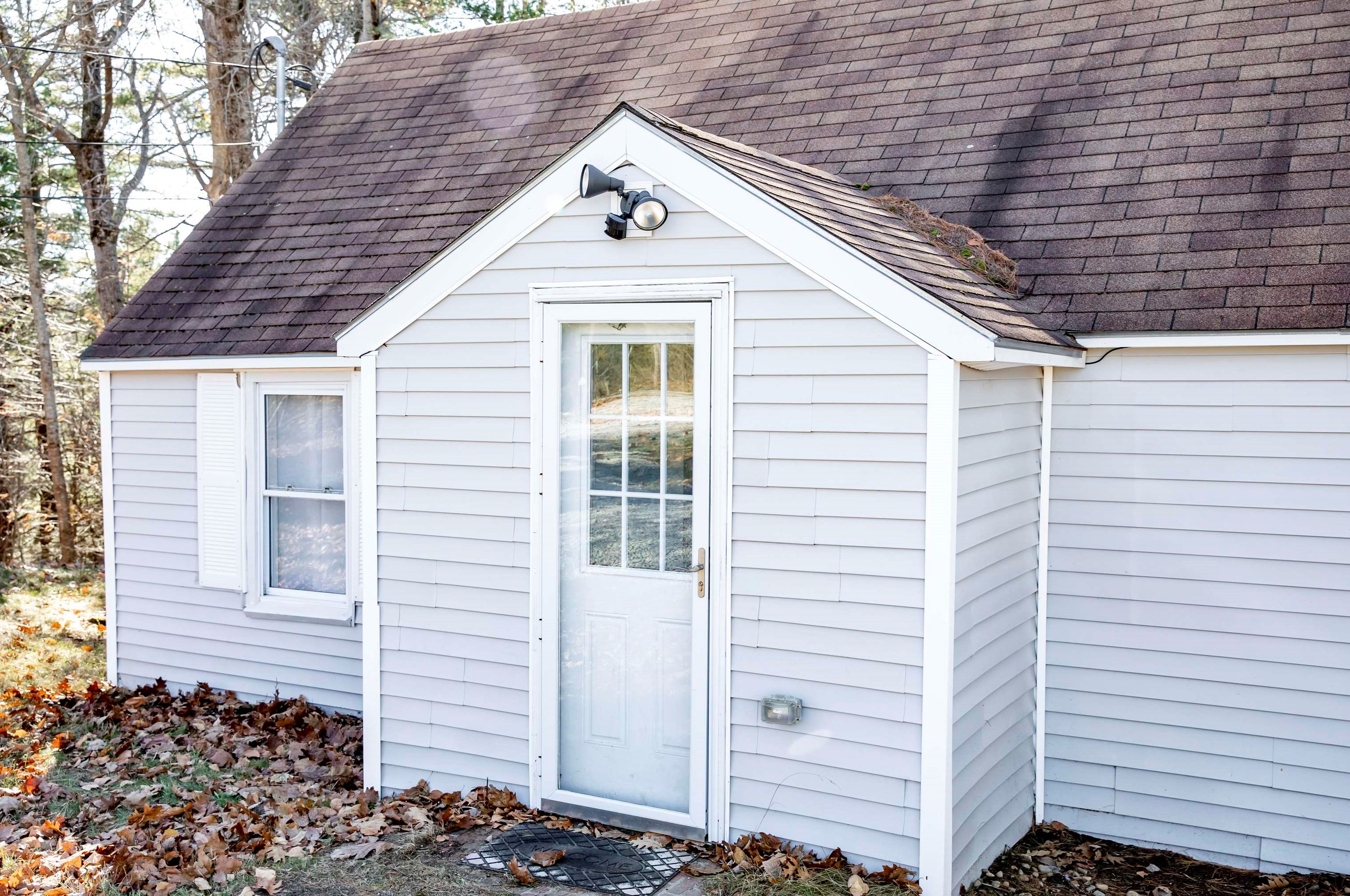 327 Poor Farm Rd, New Ipswich, NH 03071