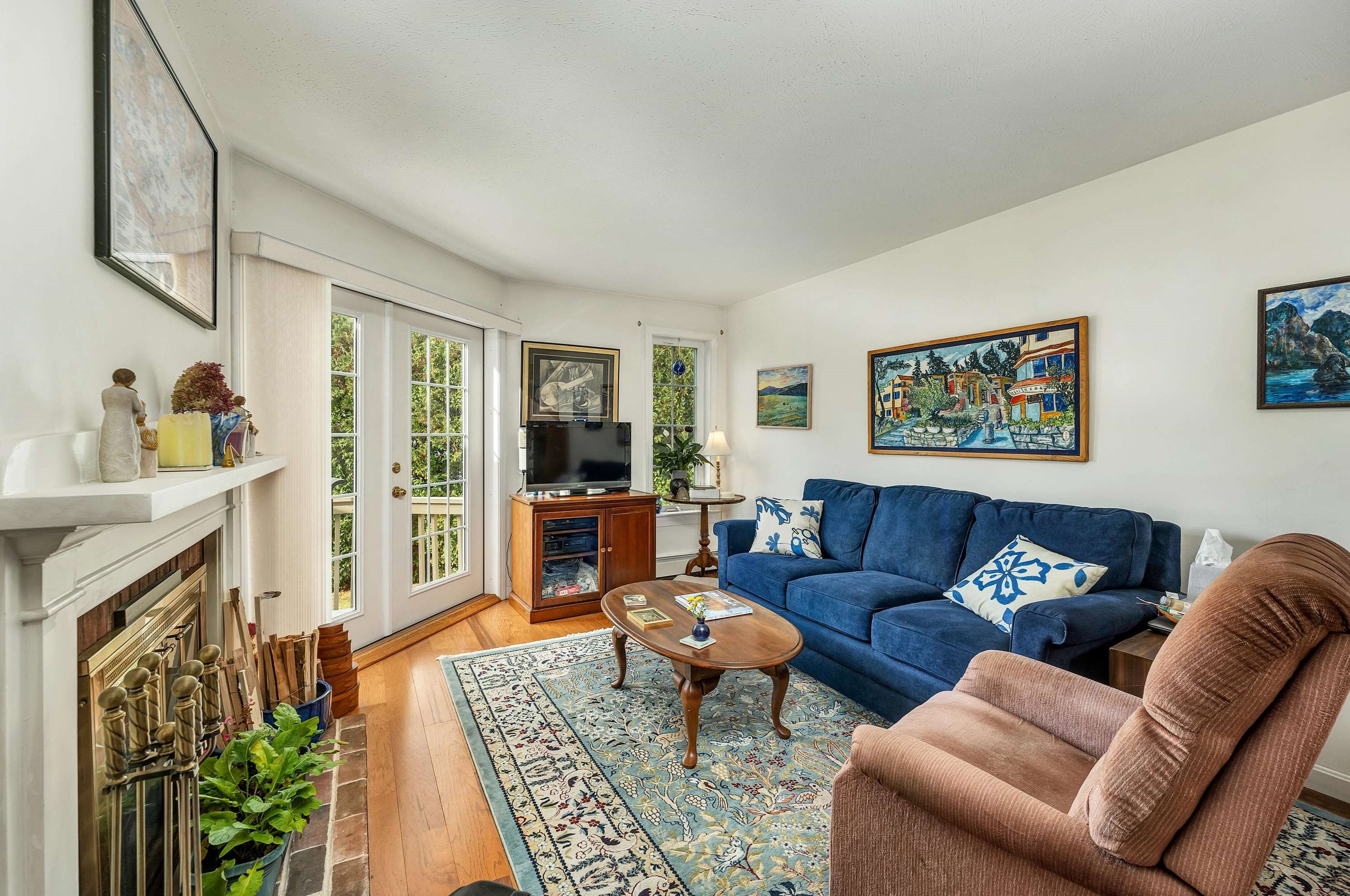 28 Windsor Square, Laconia, NH 03246