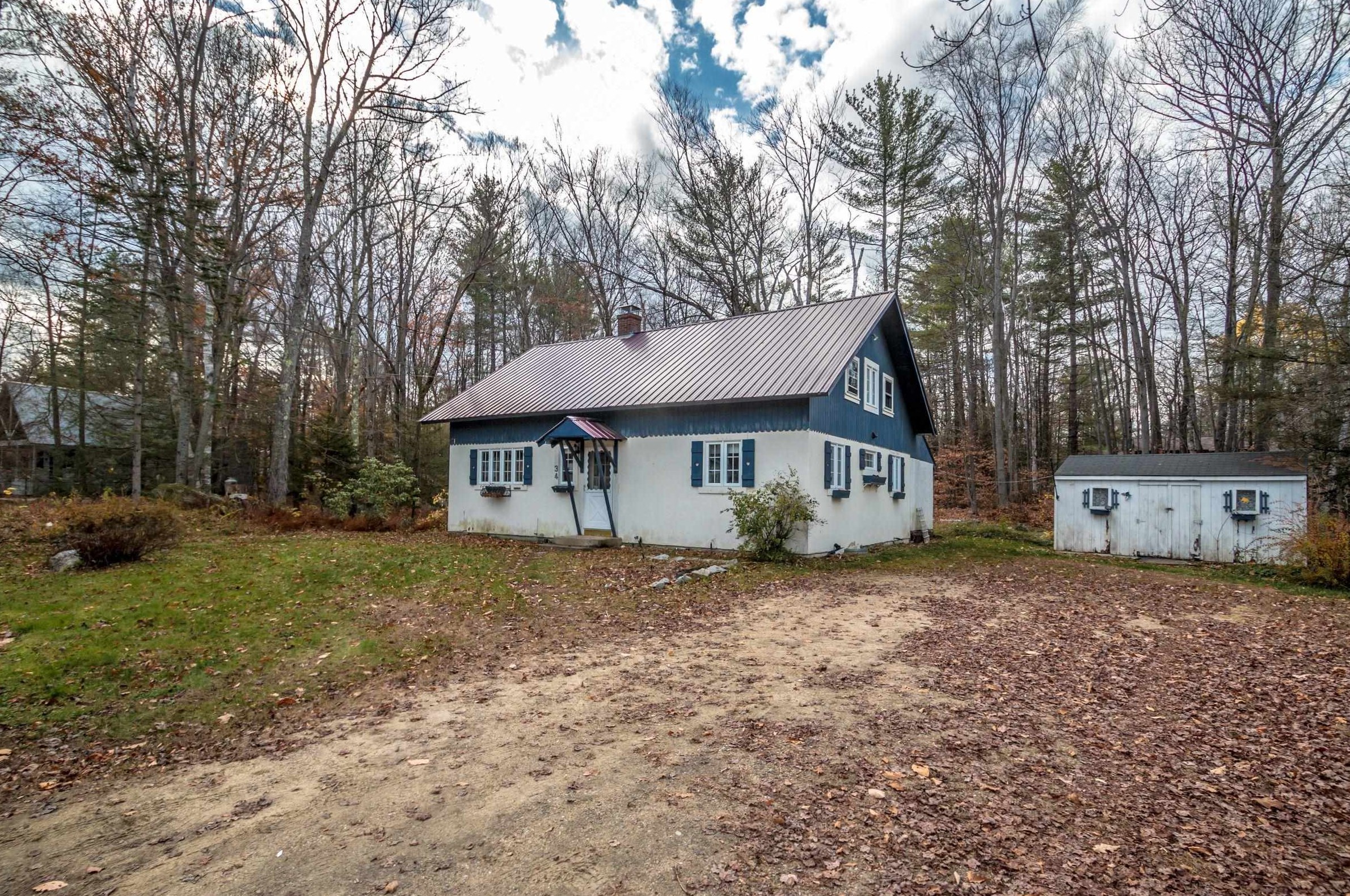 34 Ash St, Hales Location, NH 03860
