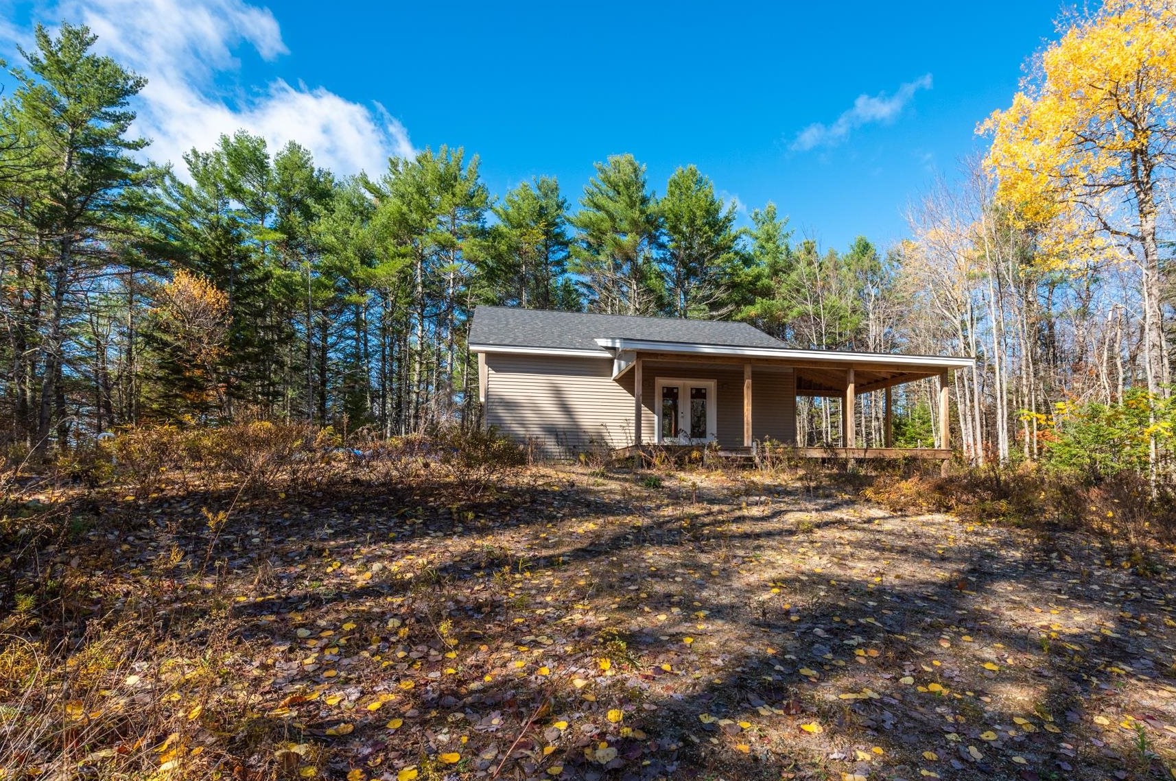 100 Trow Hill Rd, Sunapee, NH 03782