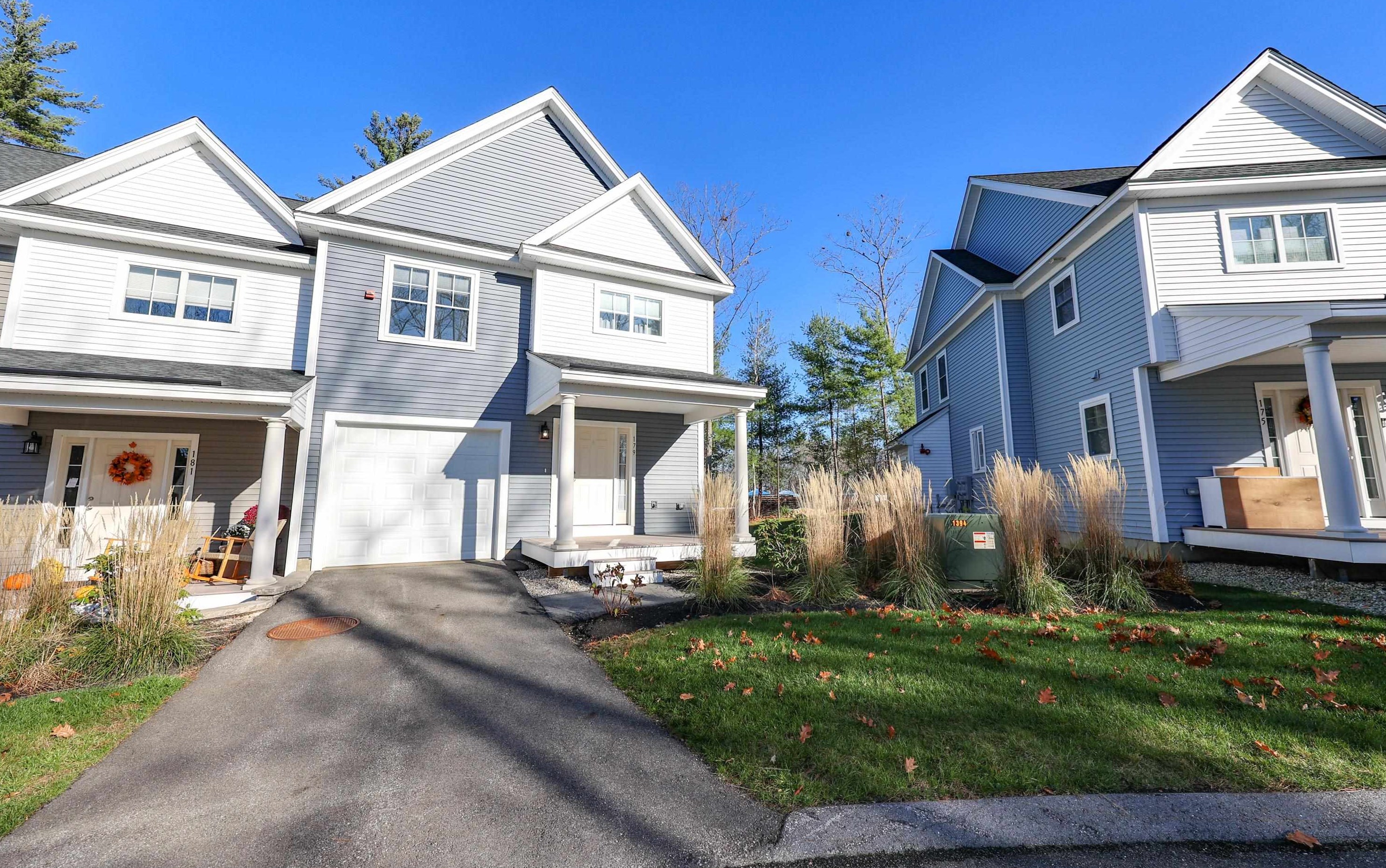 179 Knollwood Way, Manchester NH  03102 exterior