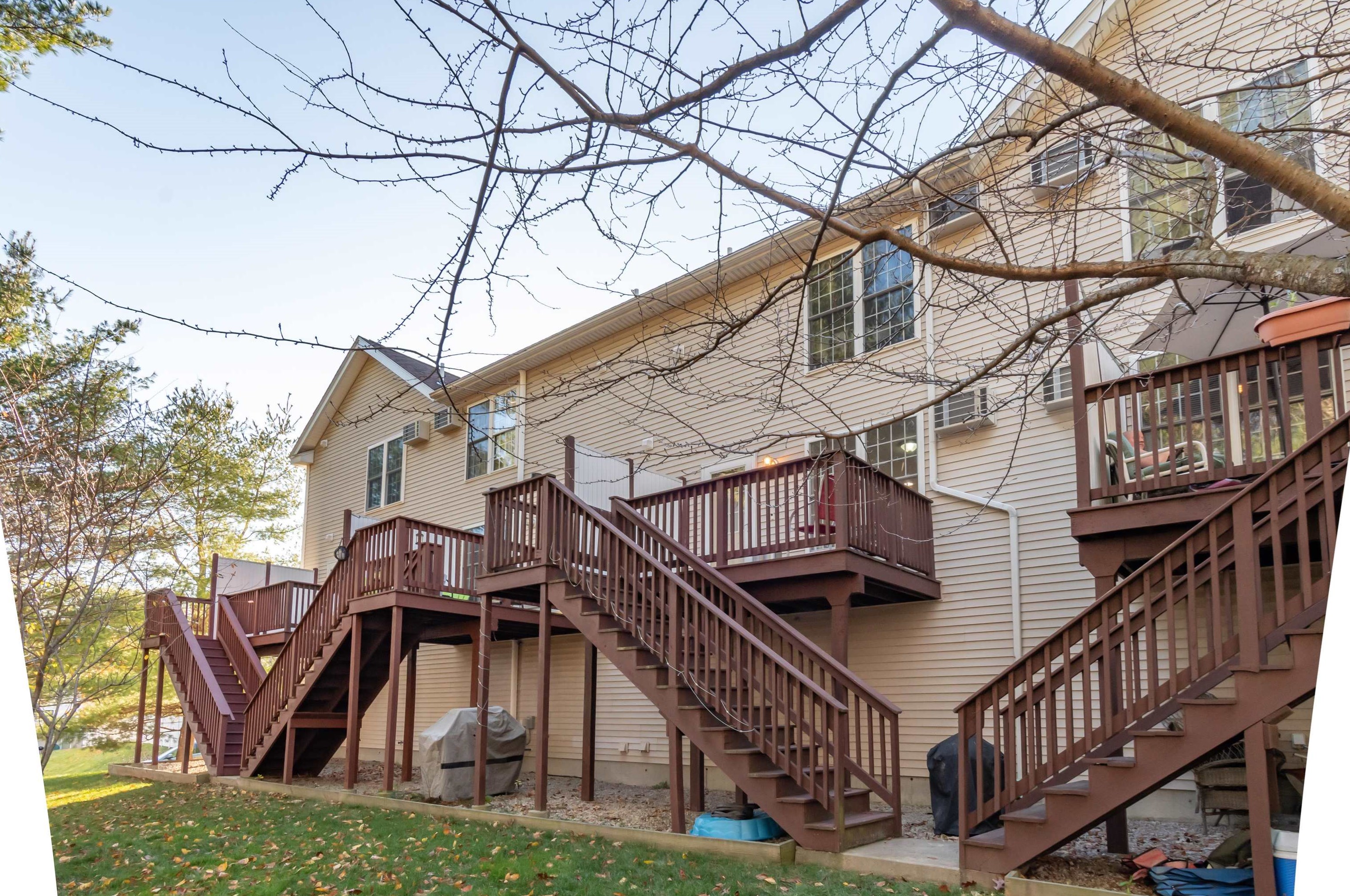 12 Eastwood Way, Manchester NH 03103 exterior