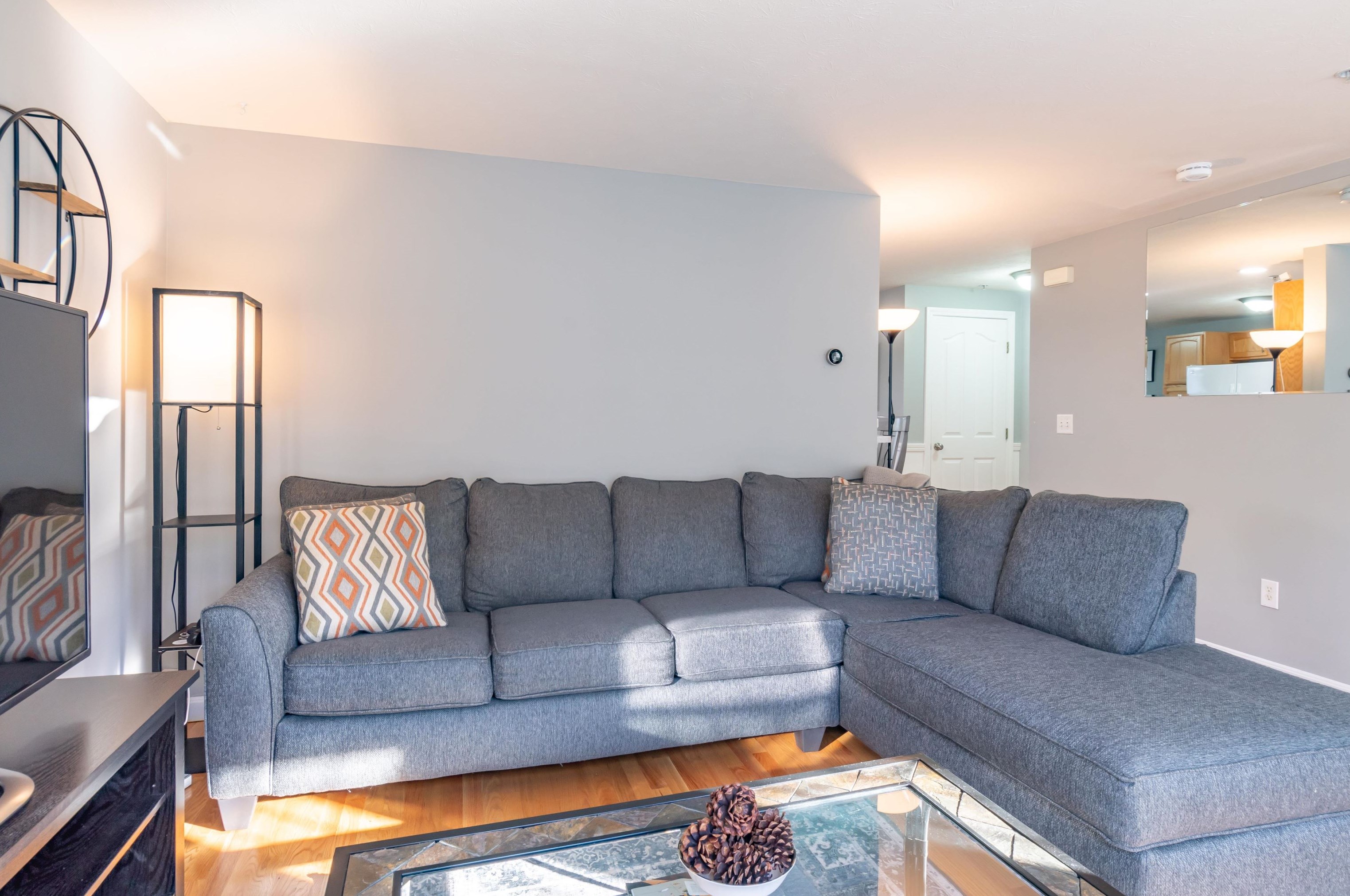 12 Eastwood Way, Manchester NH 03103 exterior