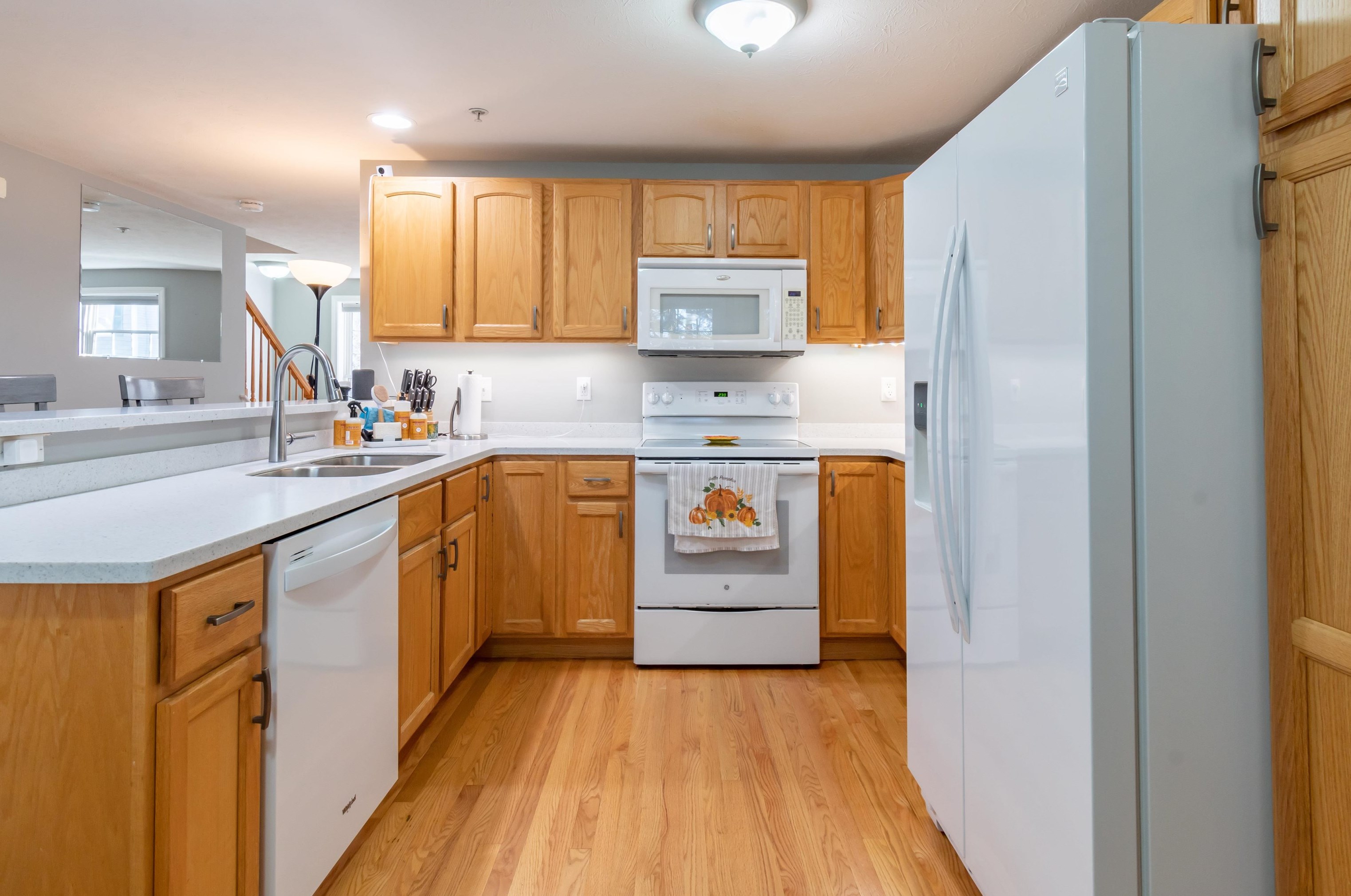 12 Eastwood Way, Manchester NH 03103 exterior