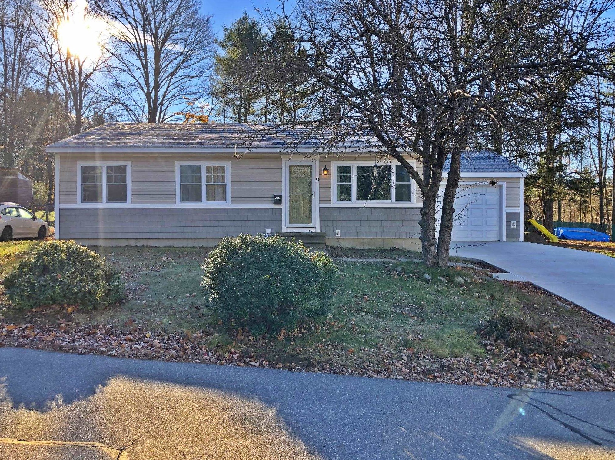 9 Ingalls St, Keene, NH 03431
