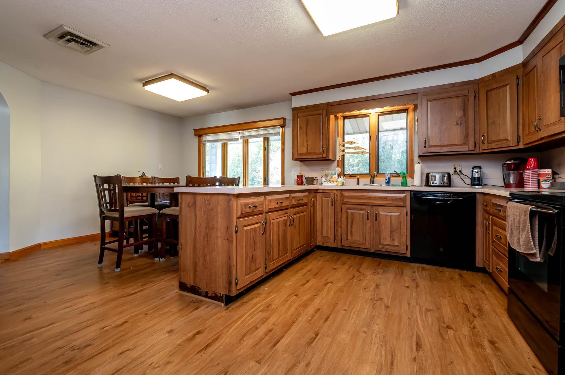 79 Main St, Manchester NH  03102-4027 exterior