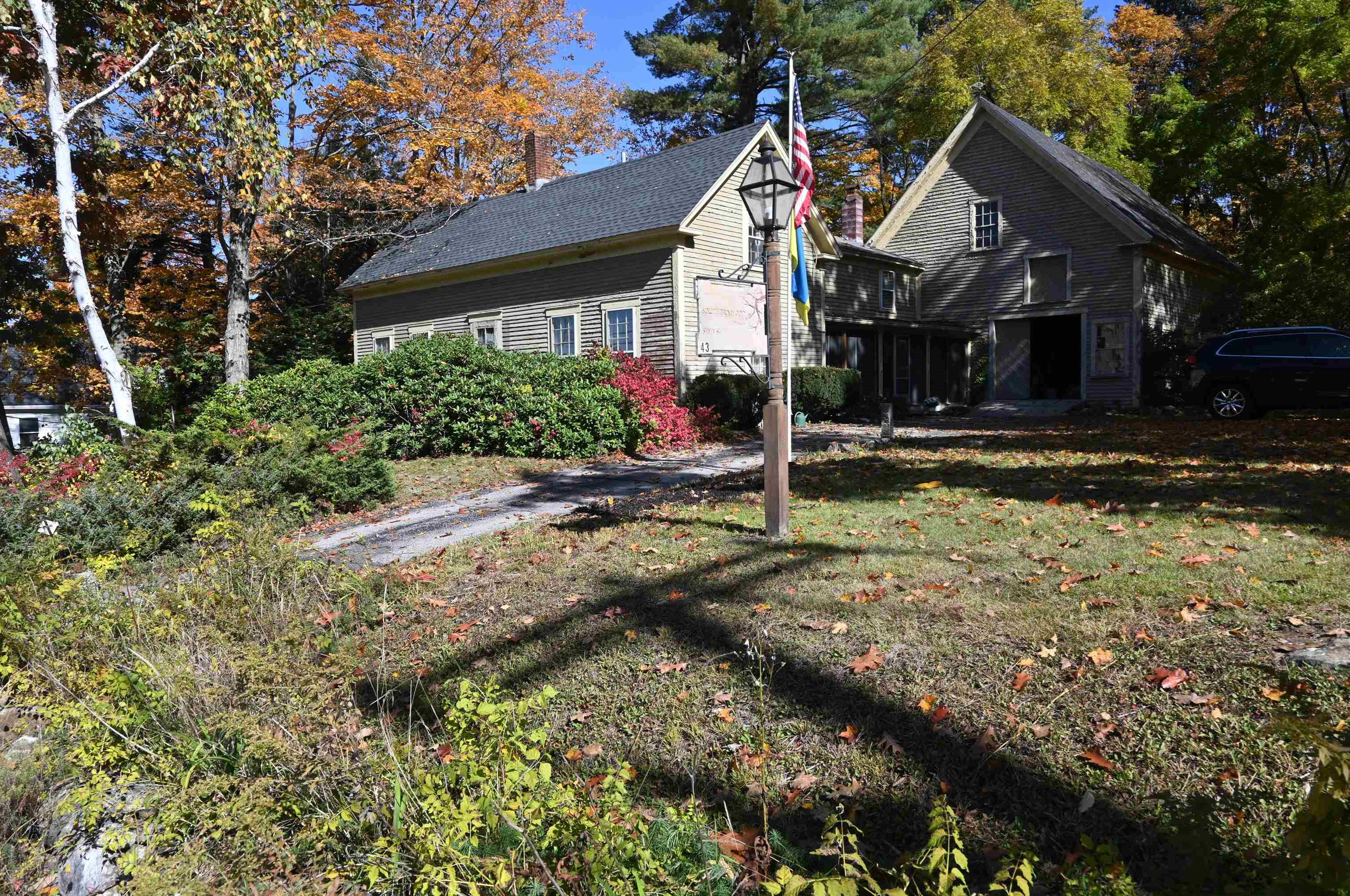 43 Maple St, Hopkinton, NH 03229
