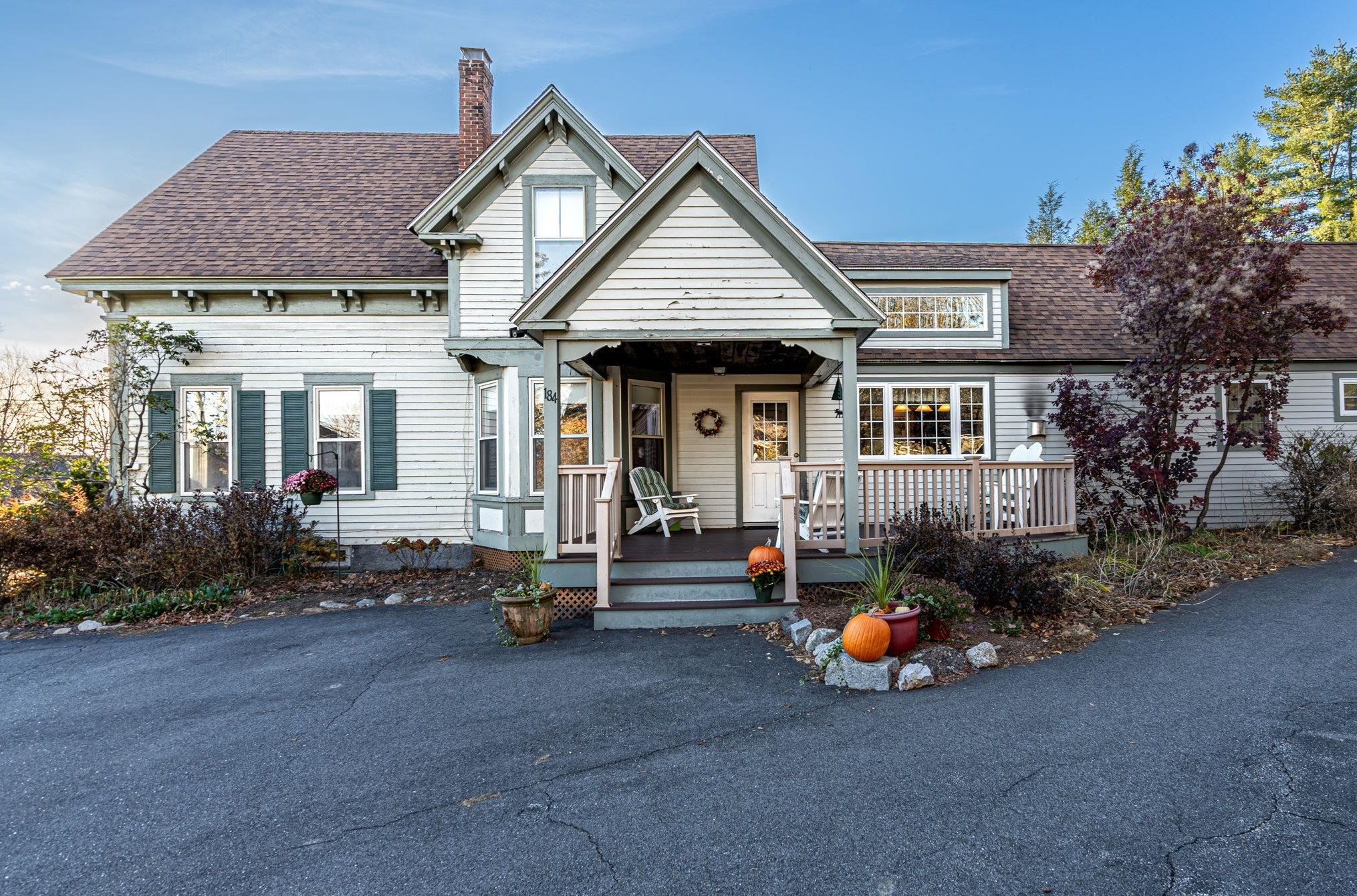184 Western Ave, Henniker, NH 03242
