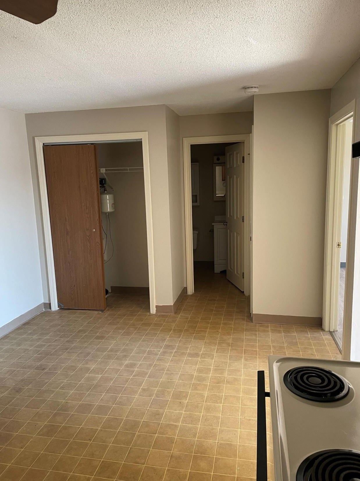 12 East Side Dr #21, Concord, NH 03301