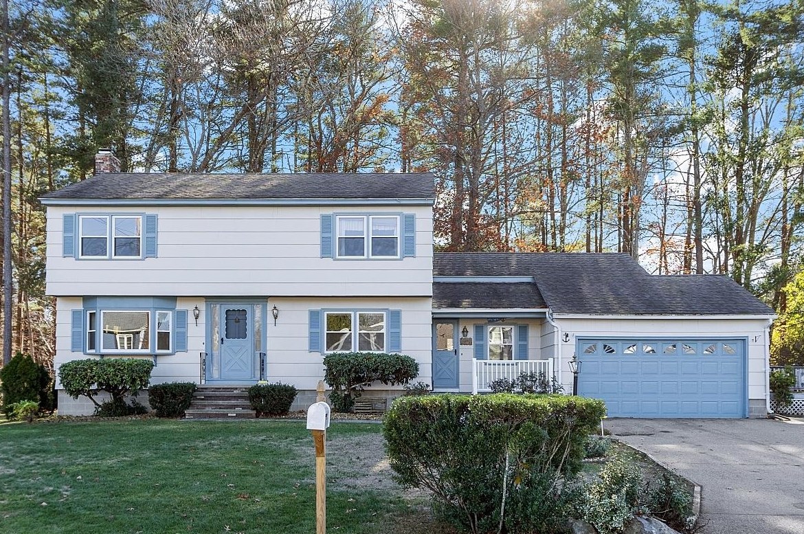 6 Garrison Rd, Salem, NH 03079