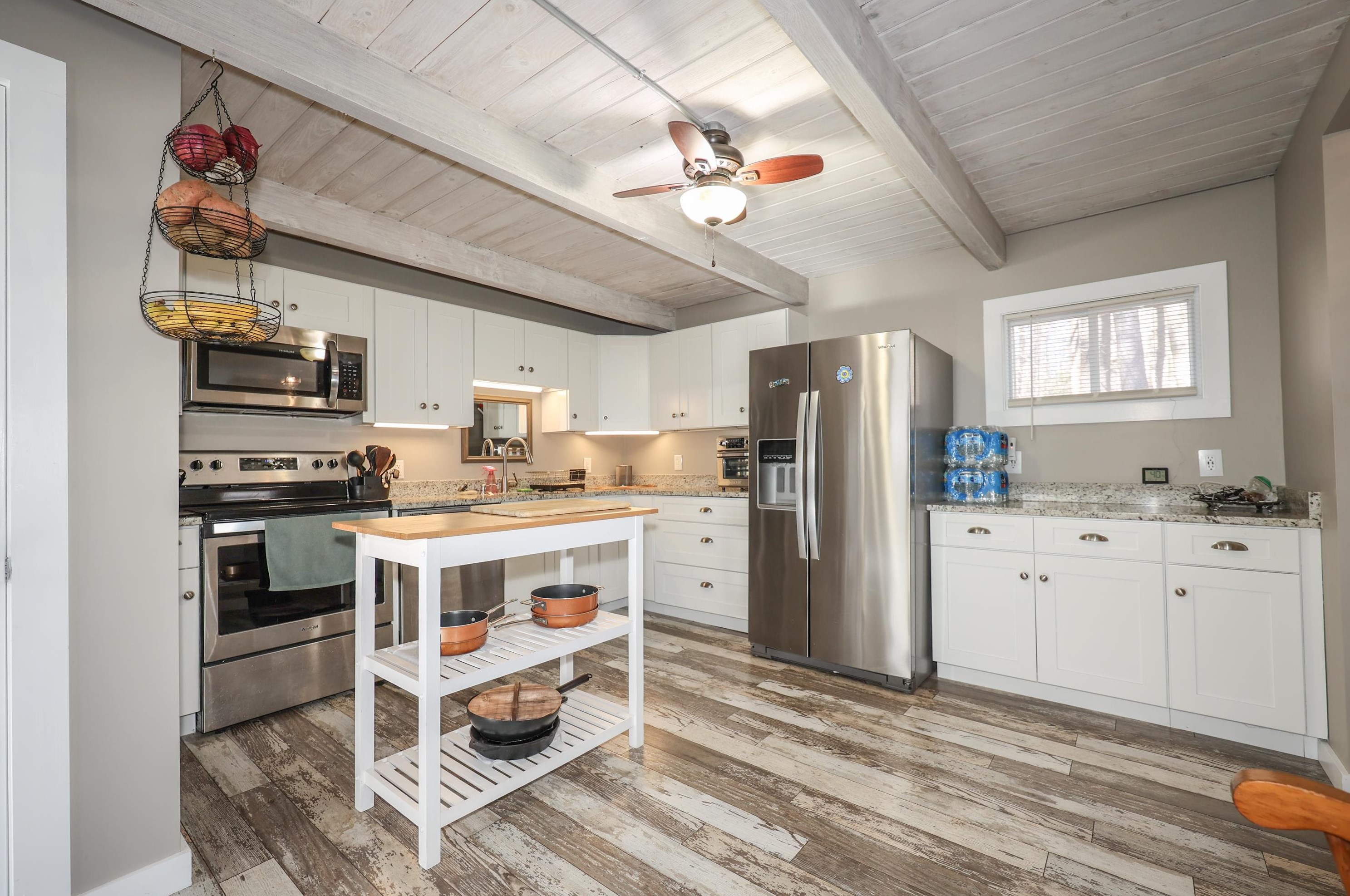 72 Gould Pond Rd, Hillsboro, NH 03244