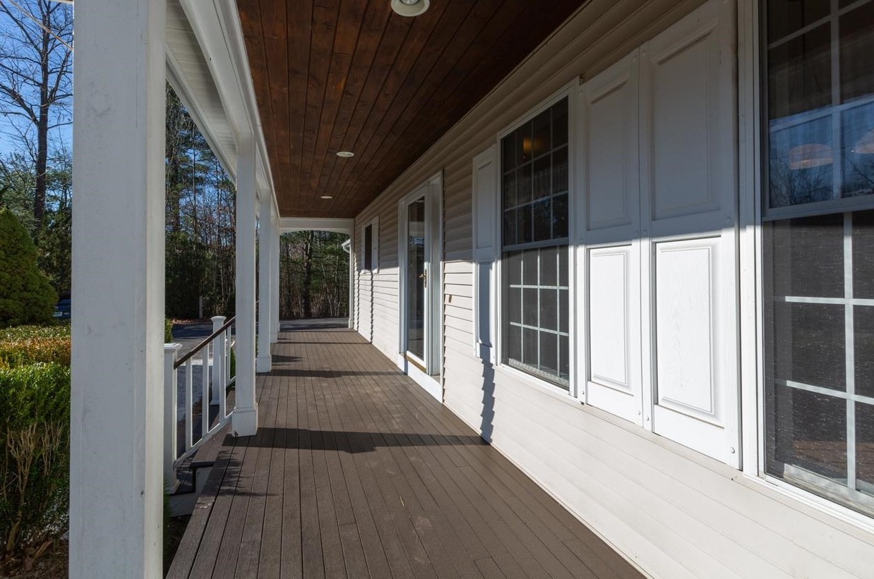 24 Harvest Rd, Chichester, NH 03258