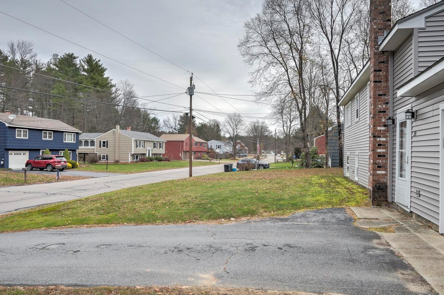 34 Trowbridge Rd, Keene, NH 03431