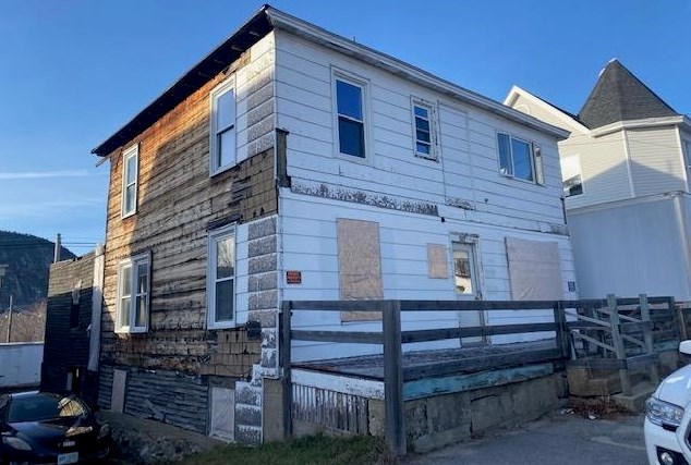 505 Goebel St, Berlin, NH 03570 exterior