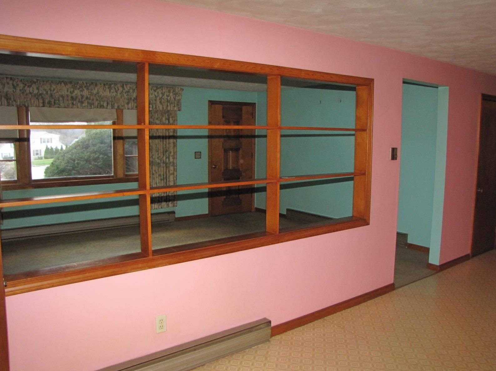 236 Hall St, Manchester NH 03103-3956 exterior