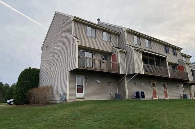 16 Rollins Ct, Merrimack, NH 03054-7019