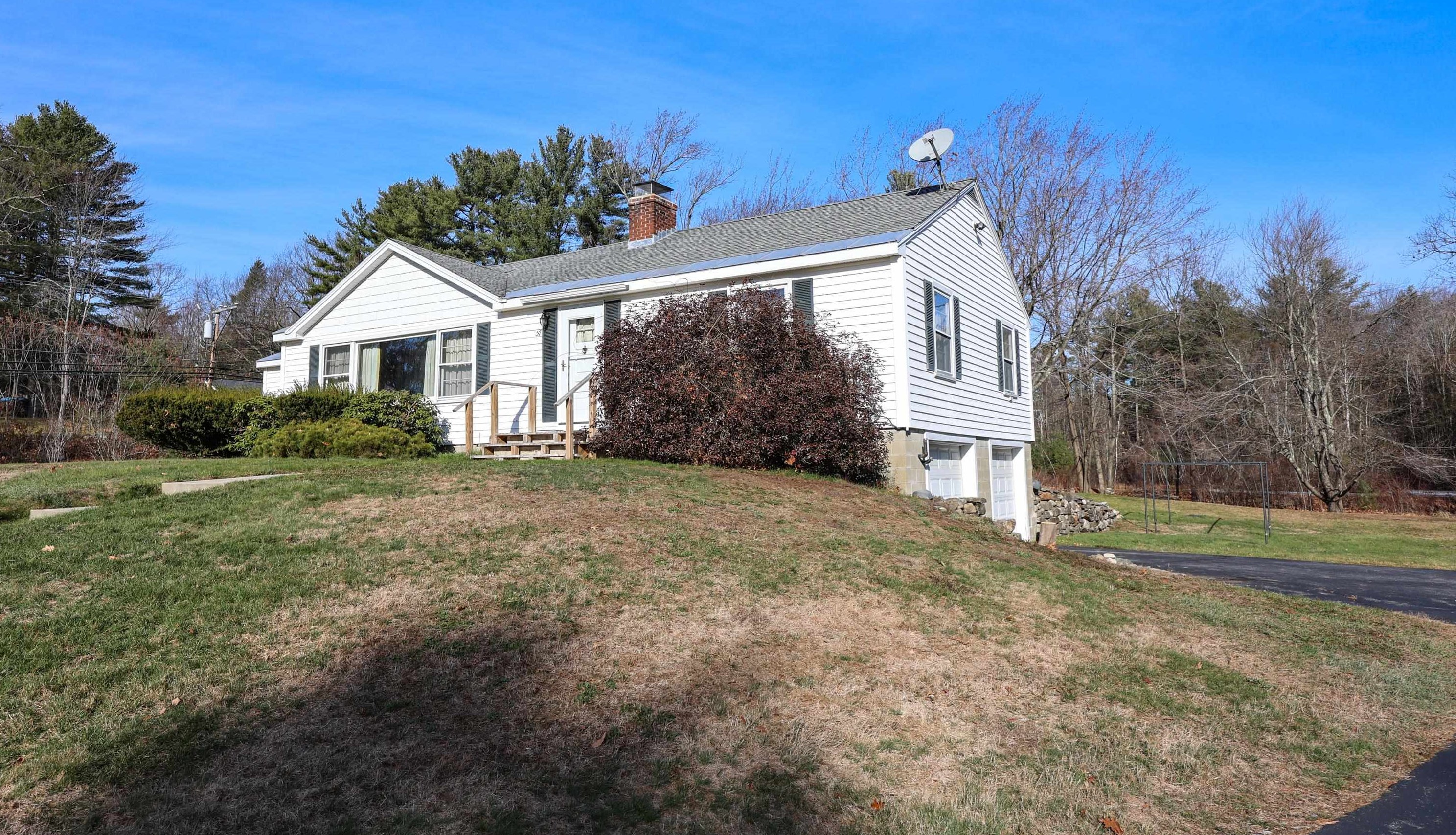 57 Temple Rd, New Ipswich, NH 03071