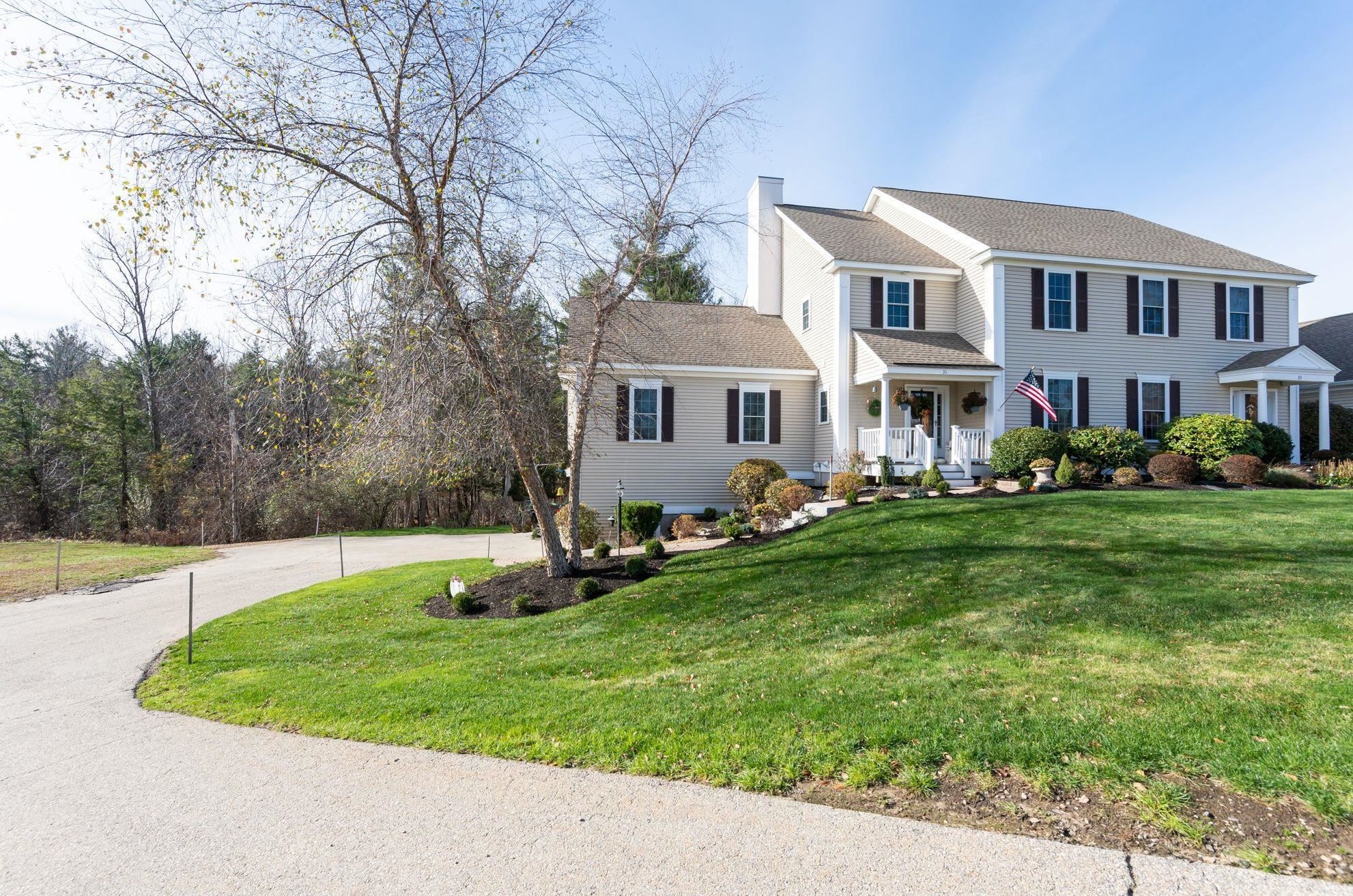 31 Southwoods Rd, Chester, NH 03036