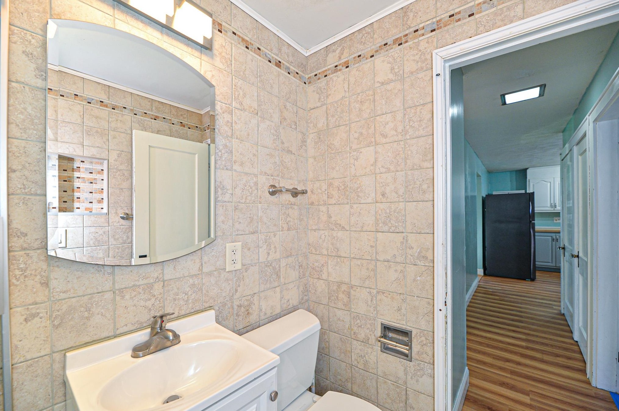 43 Belmont St, Manchester NH 03103-4210 exterior